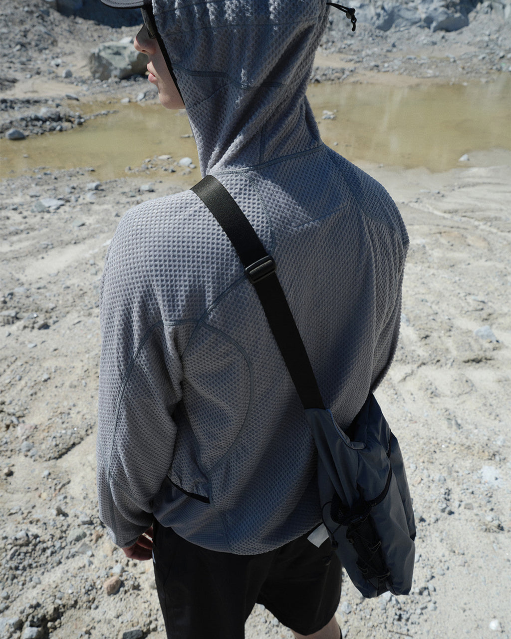 Eastlogue - Montane Waves Fleece Pullover (Silver) product image 3 | TRAB K-Fashion Australia