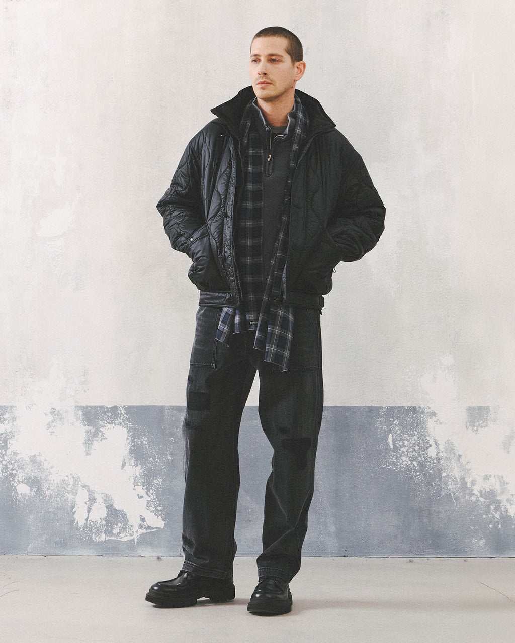 Eastlogue - Hiker Jumper (Quilted Black) product image 1 | TRAB K-Fashion Australia
