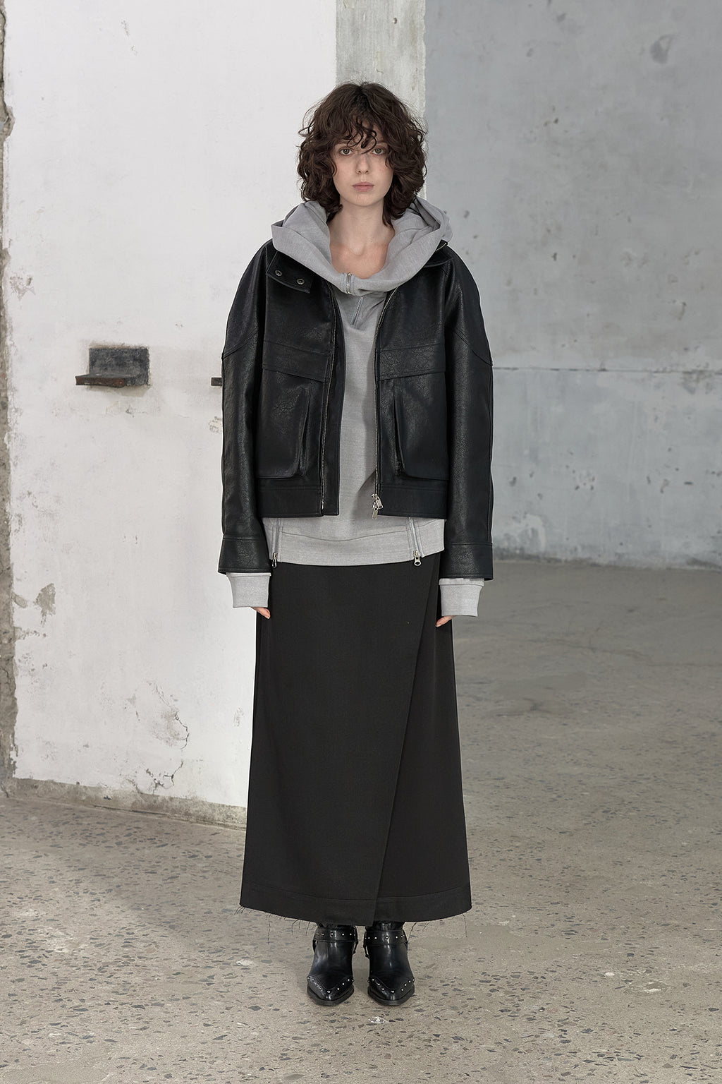 Deinet - Construct Panel Jacket (Black) product image 1 | TRAB K-Fashion Australia