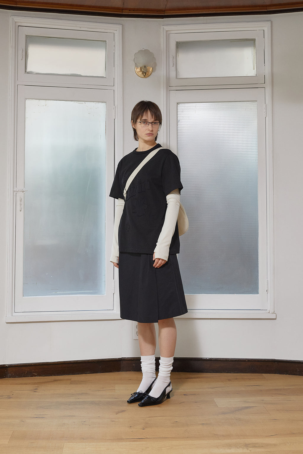 Matin Kim - Flower Applique Logo Top (Black) product image 7 | TRAB K-Fashion Australia