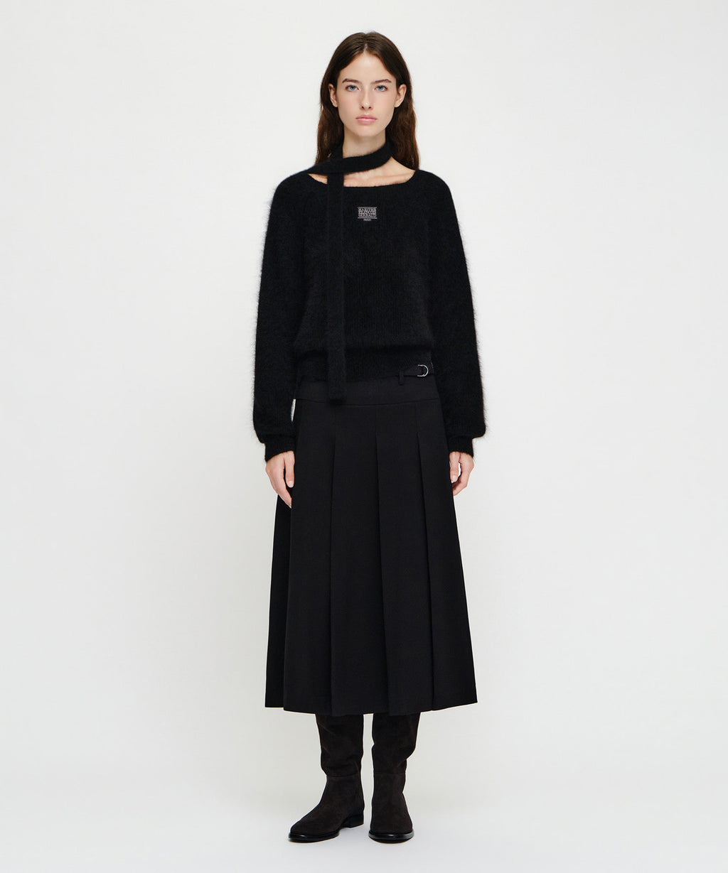 Marithe & Francois Girbaud - Premium Micro Classic Logo Angora Muffler Set Crop Knit (Black) product image 4 | TRAB K-Fashion Australia