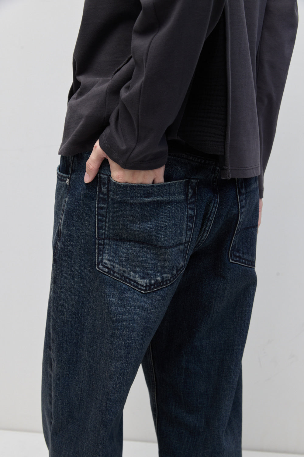 Hatchingroom - Regular Selvedge Jeans (Dark Blue) product image 18 | TRAB K-Fashion Australia