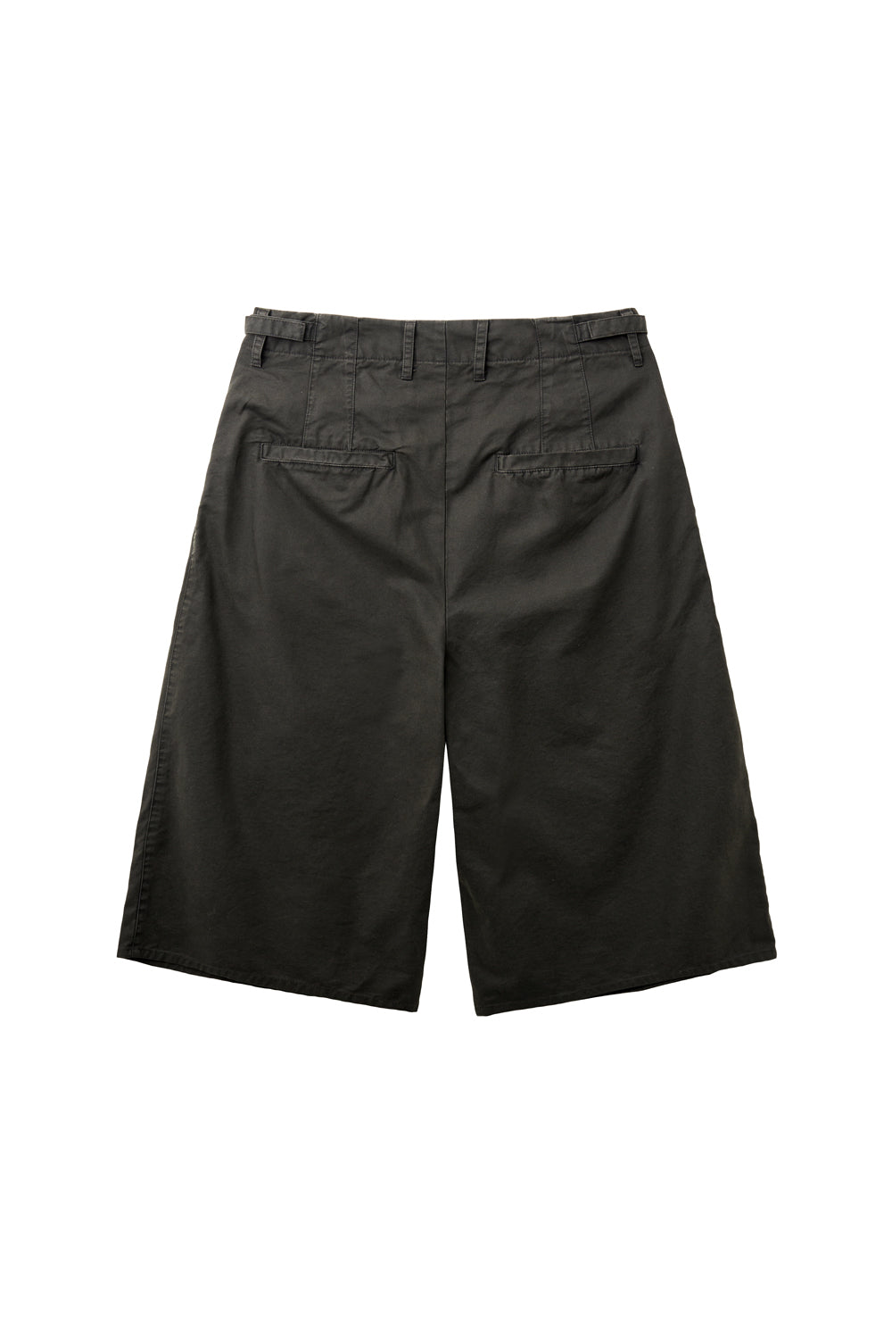 Hatchingroom - Dyed Pleats Shorts Dark (Brown) product image 2 | TRAB K-Fashion Australia