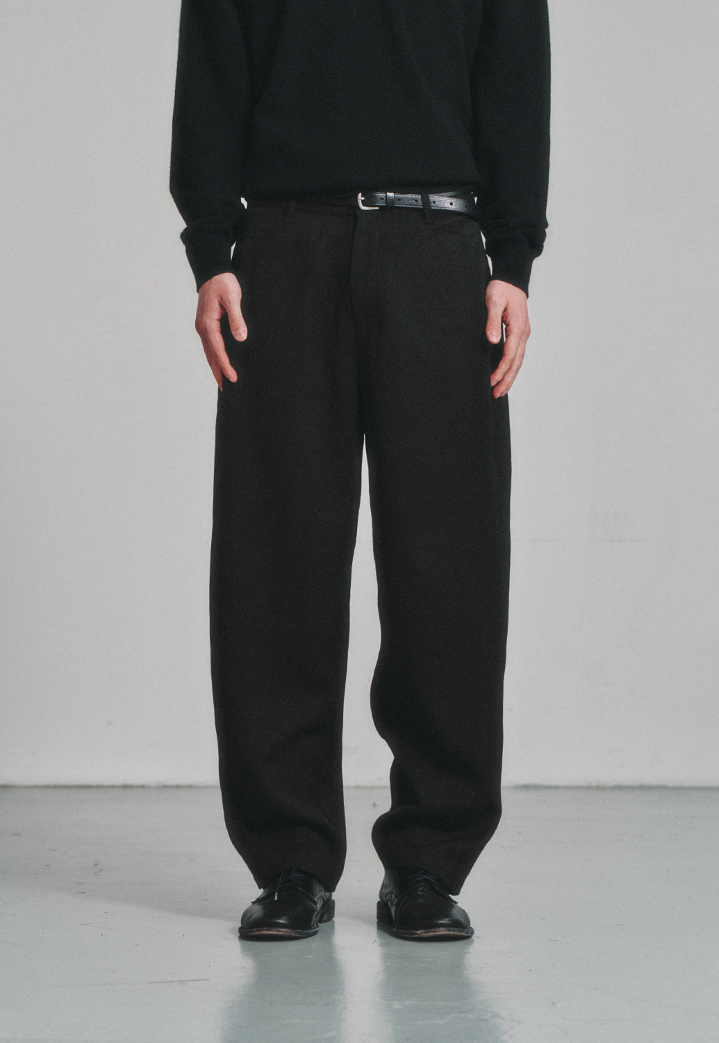 Art if acts - Comfy Side Tuck Curved Trousers (Black) product image 5 | TRAB K-Fashion Australia
