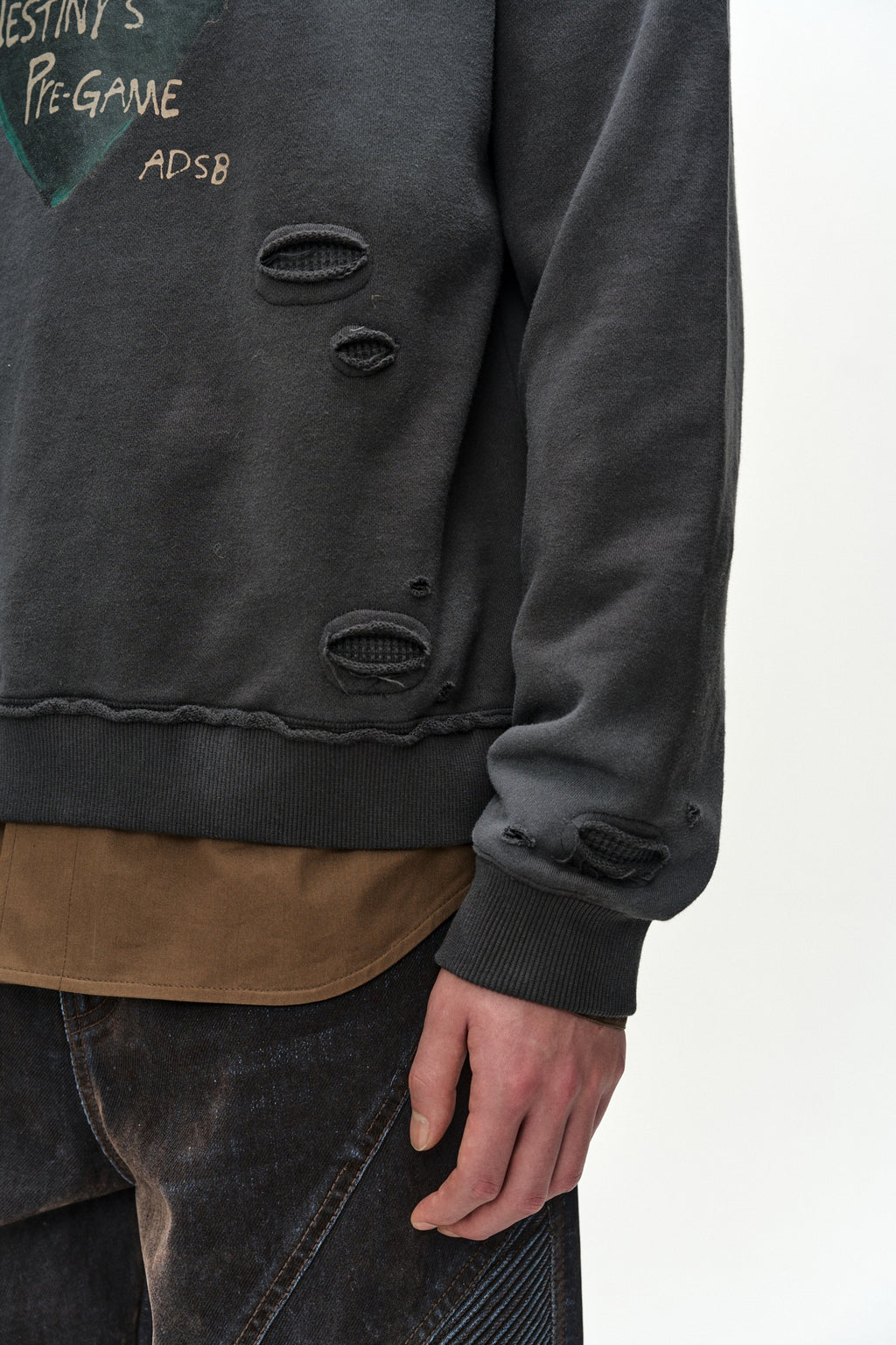 Andersson Bell - (essential) Unisex Spray Washed Heart Message Sweatshirt (charcoal) (Charcoal) product image 8 | TRAB K-Fashion Australia