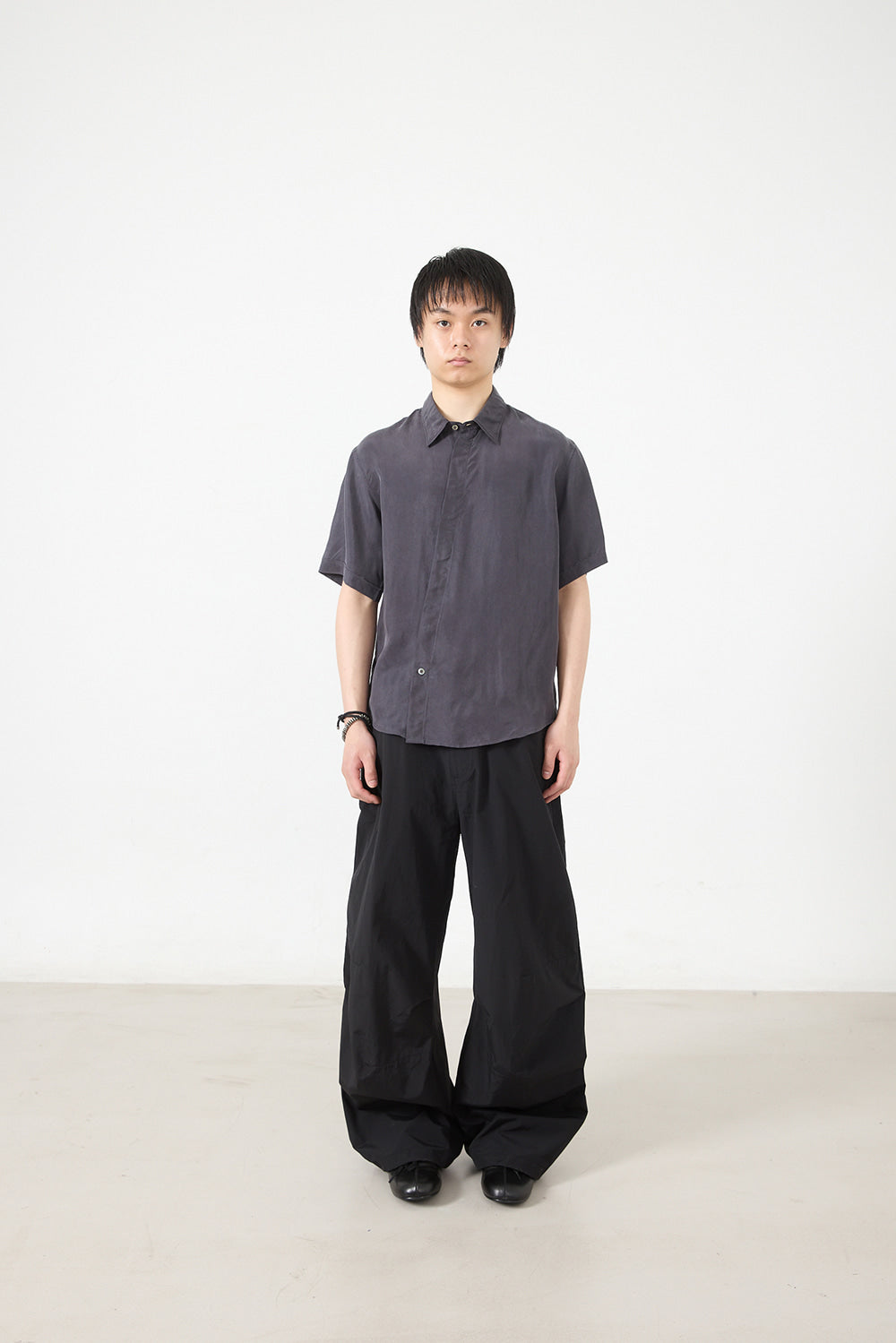 Hatchingroom - Slash Shirt Cupro (Blue Charcoal) product image 8 | TRAB K-Fashion Australia