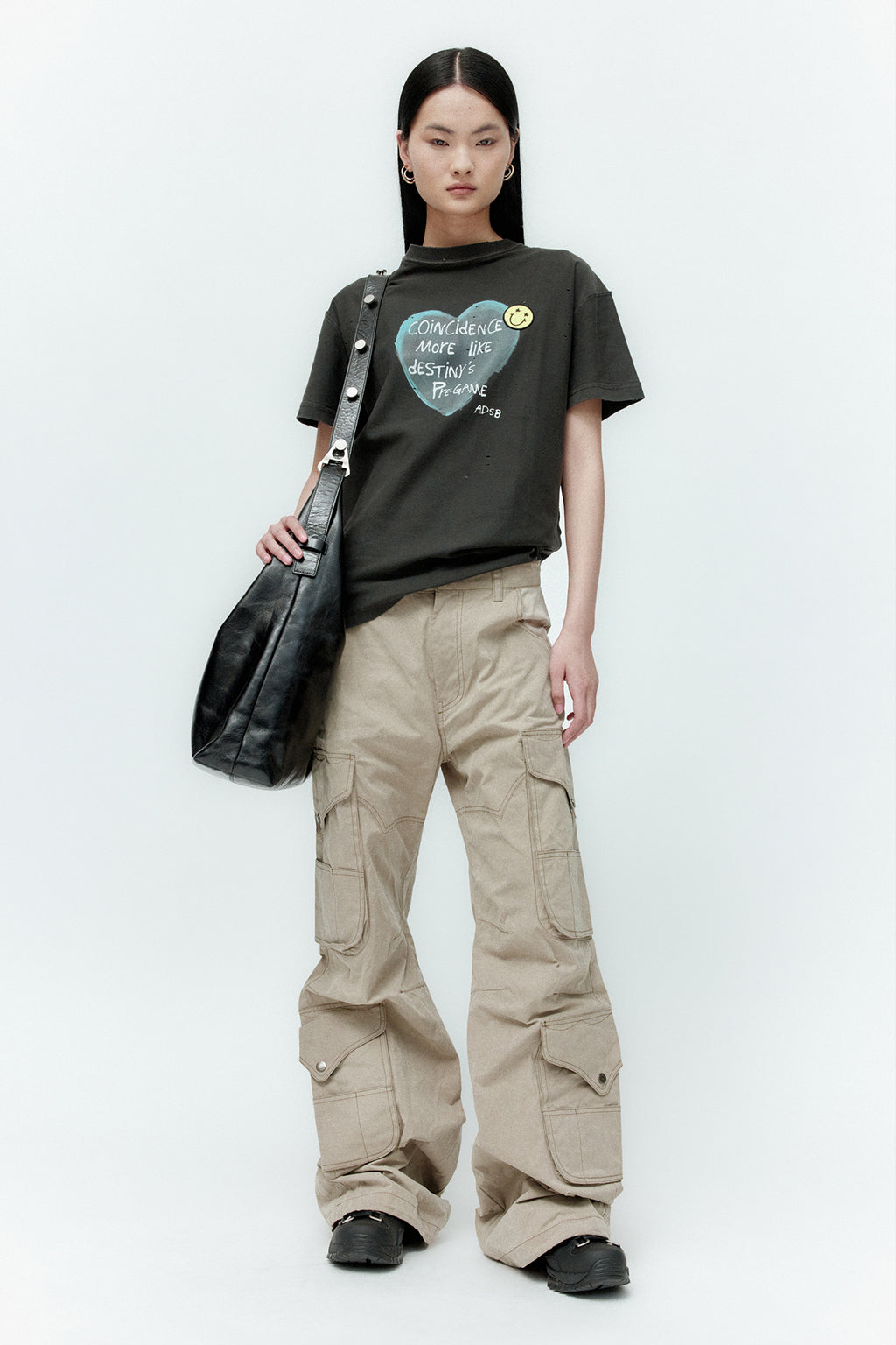 Andersson Bell - Unisex Heart Message T-Shirt (Charcoal) product image 2 | TRAB K-Fashion Australia