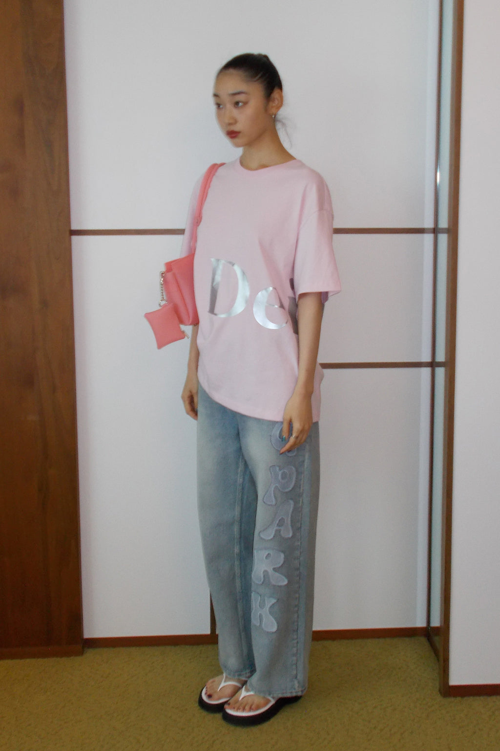 Deinet - Silver Logo T-Shirt (Light Pink) product image 5 | TRAB K-Fashion Australia
