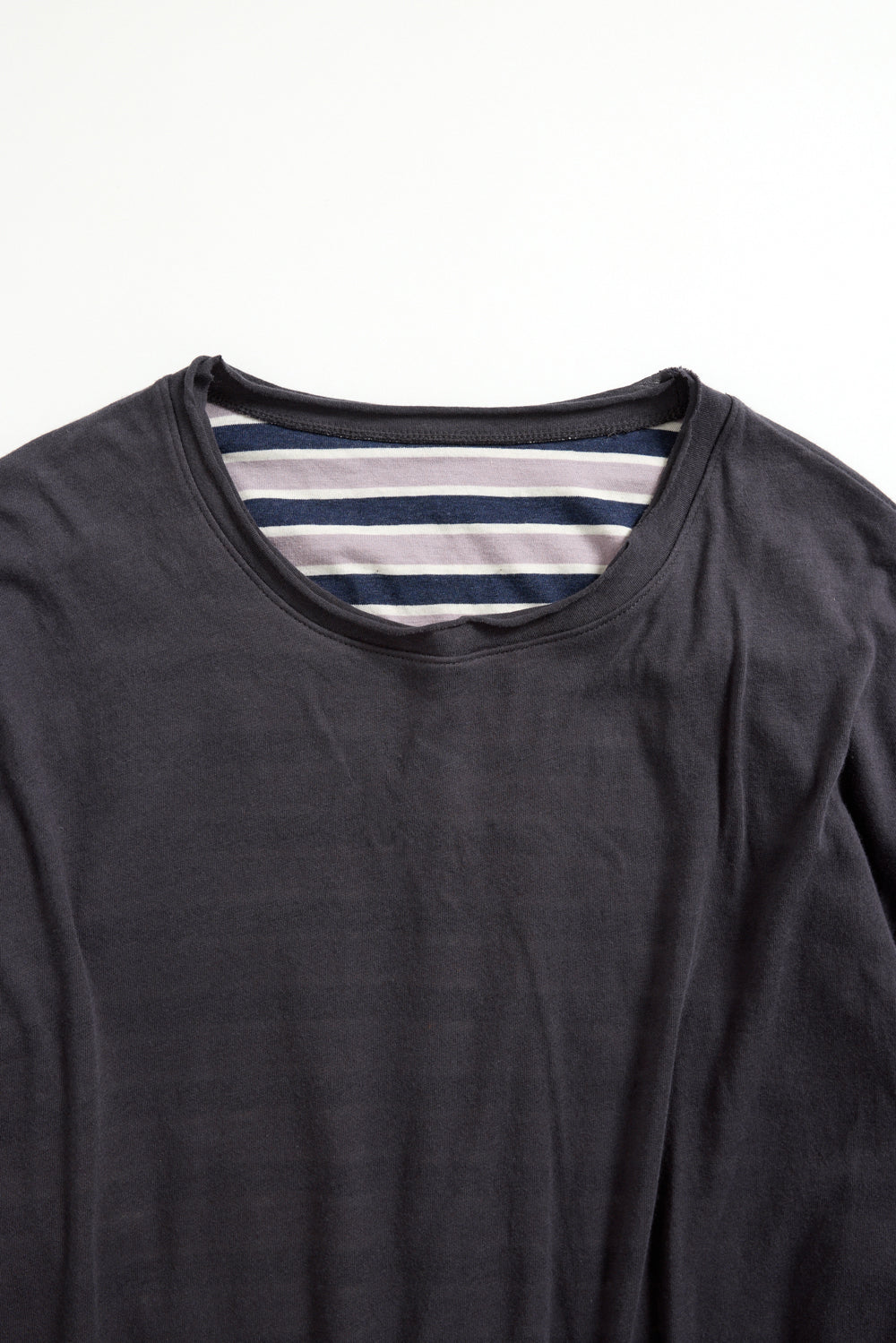 Hatchingroom - Two Face Stripe Tee Blue (Charcoal) product image 3 | TRAB K-Fashion Australia