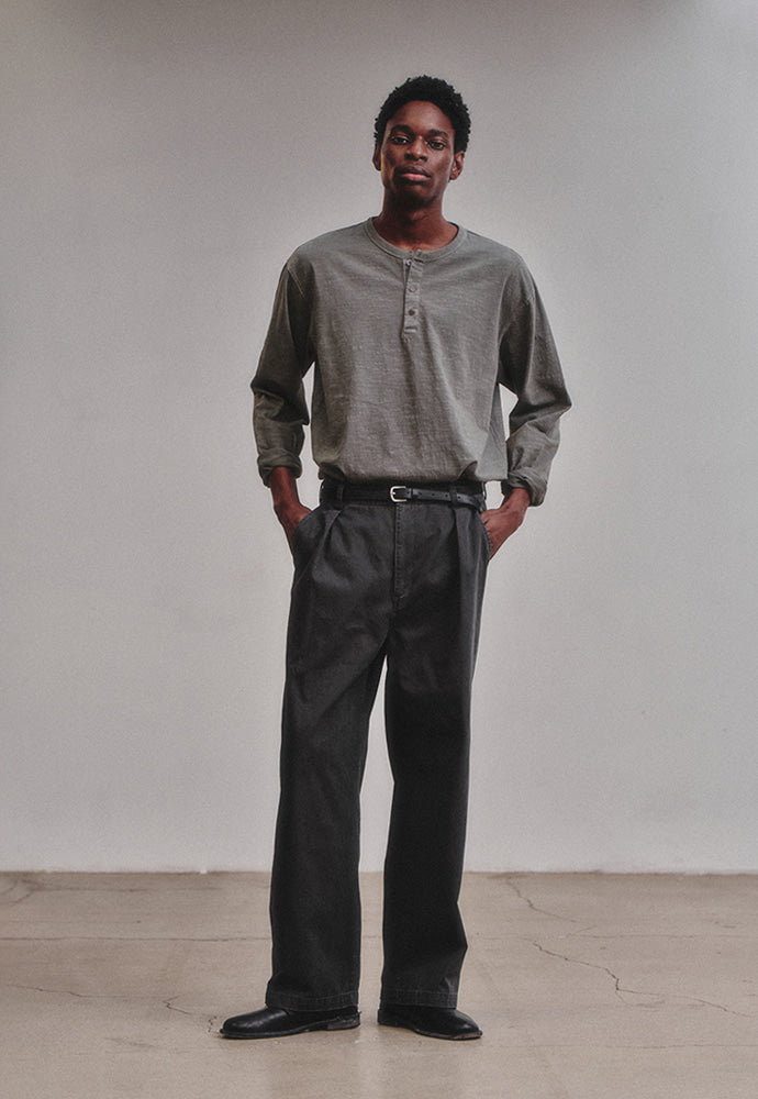 Art if acts - One Tuck Chino Pants (Charcoal) product image 2 | TRAB K-Fashion Australia