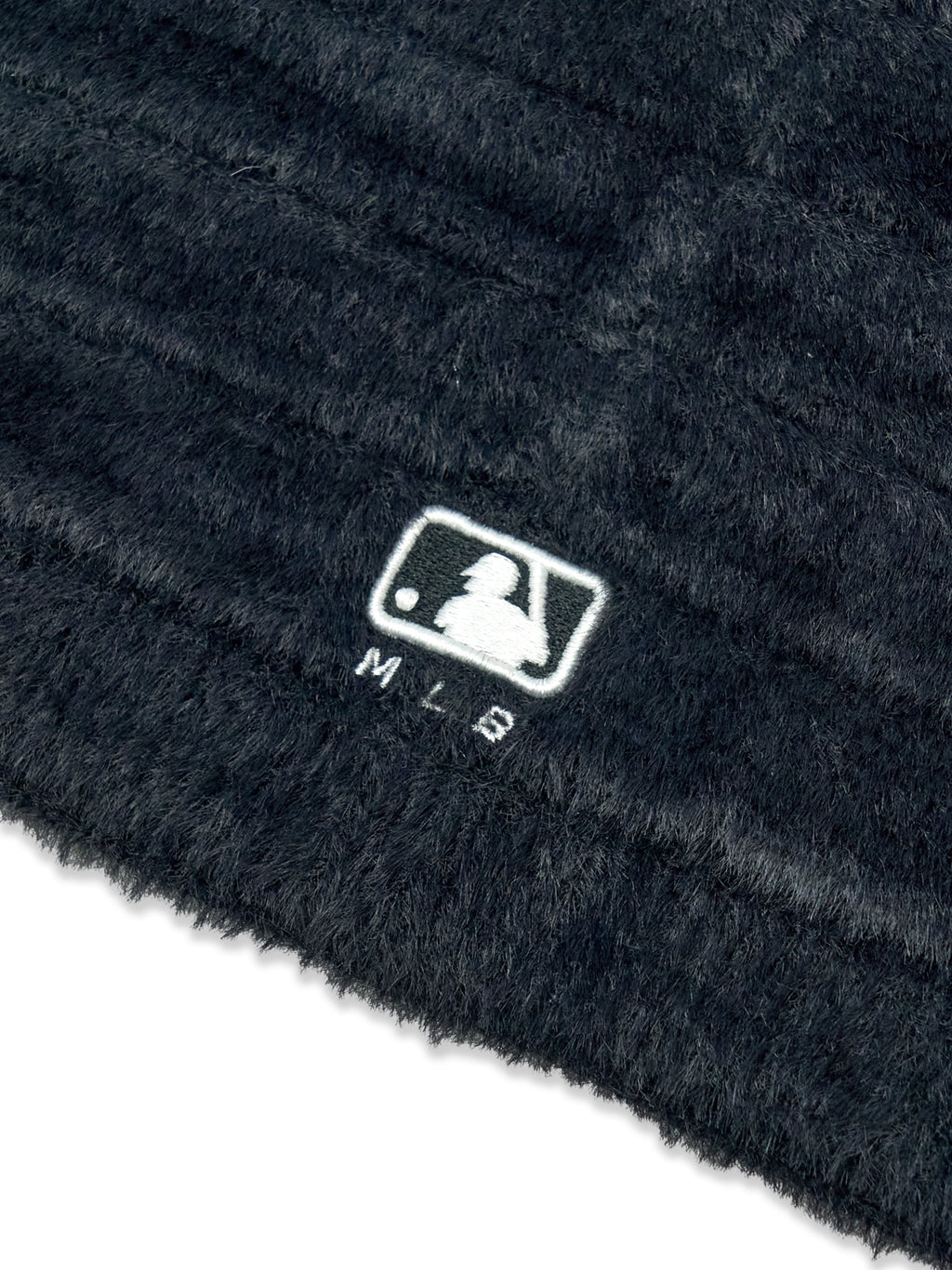 MLB Korea - MLB Meow Norip Beanie New York Yankees (Black) product image 5 | TRAB K-Fashion Australia