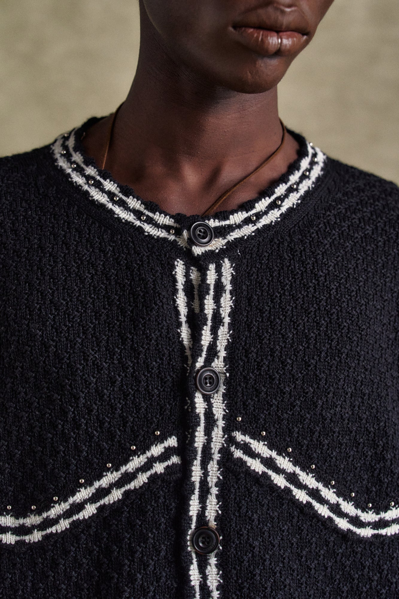 Andersson Bell - Fantasia Round-Neck Cardigan (Black) product image 4 | TRAB K-Fashion Australia