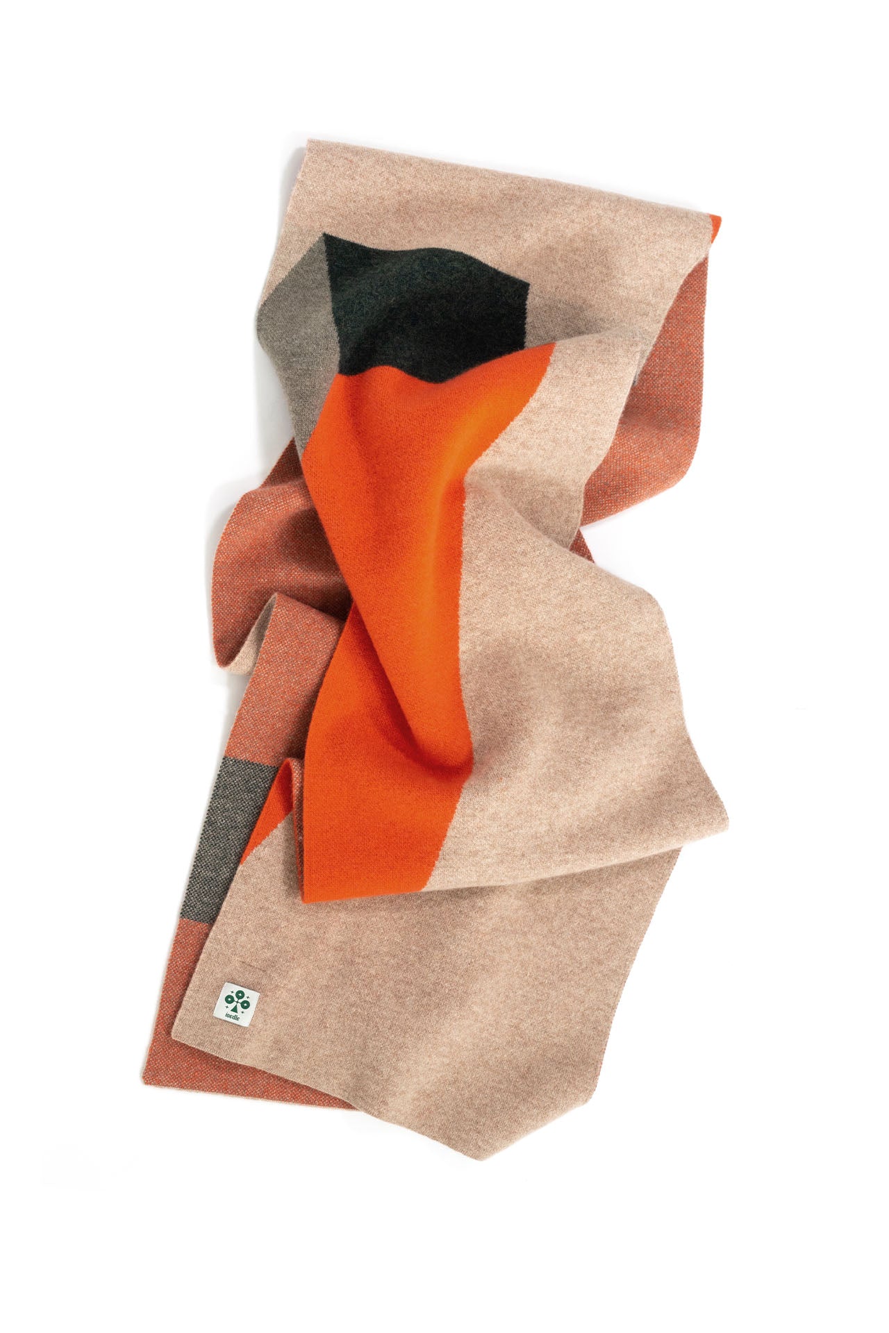 Ioedle - Apartment Muffler (Beige) product image 6 | TRAB K-Fashion Australia