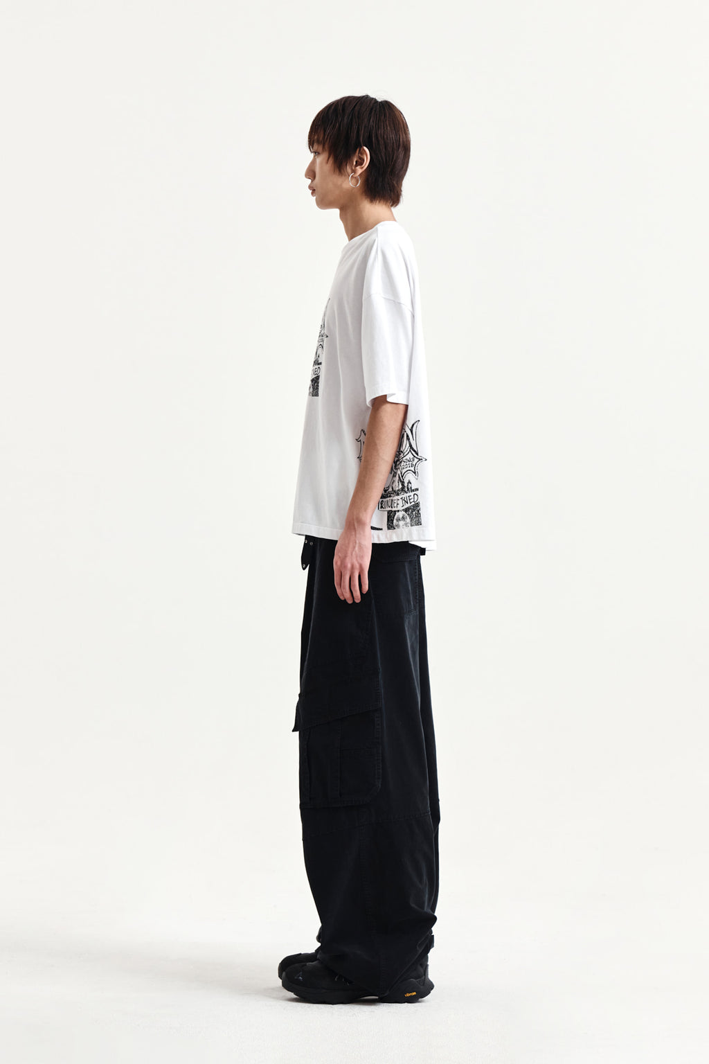 Matin Kim - Vintage Graffiti Artwork Top (White) product image 11 | TRAB K-Fashion Australia