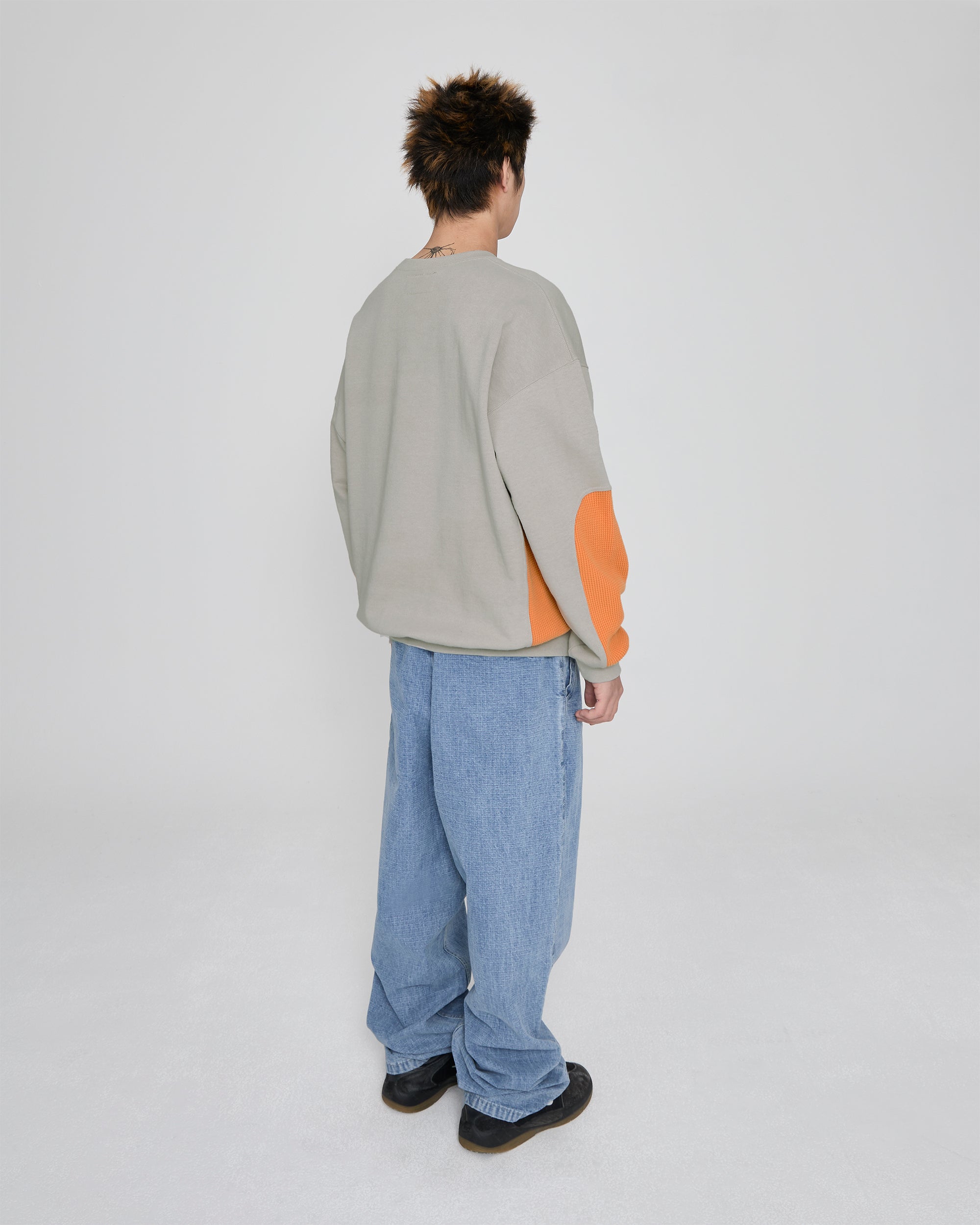 yeseyesee - Y.E.S Waffle Sweatshirt (Stone) product image 9 | TRAB K-Fashion Australia