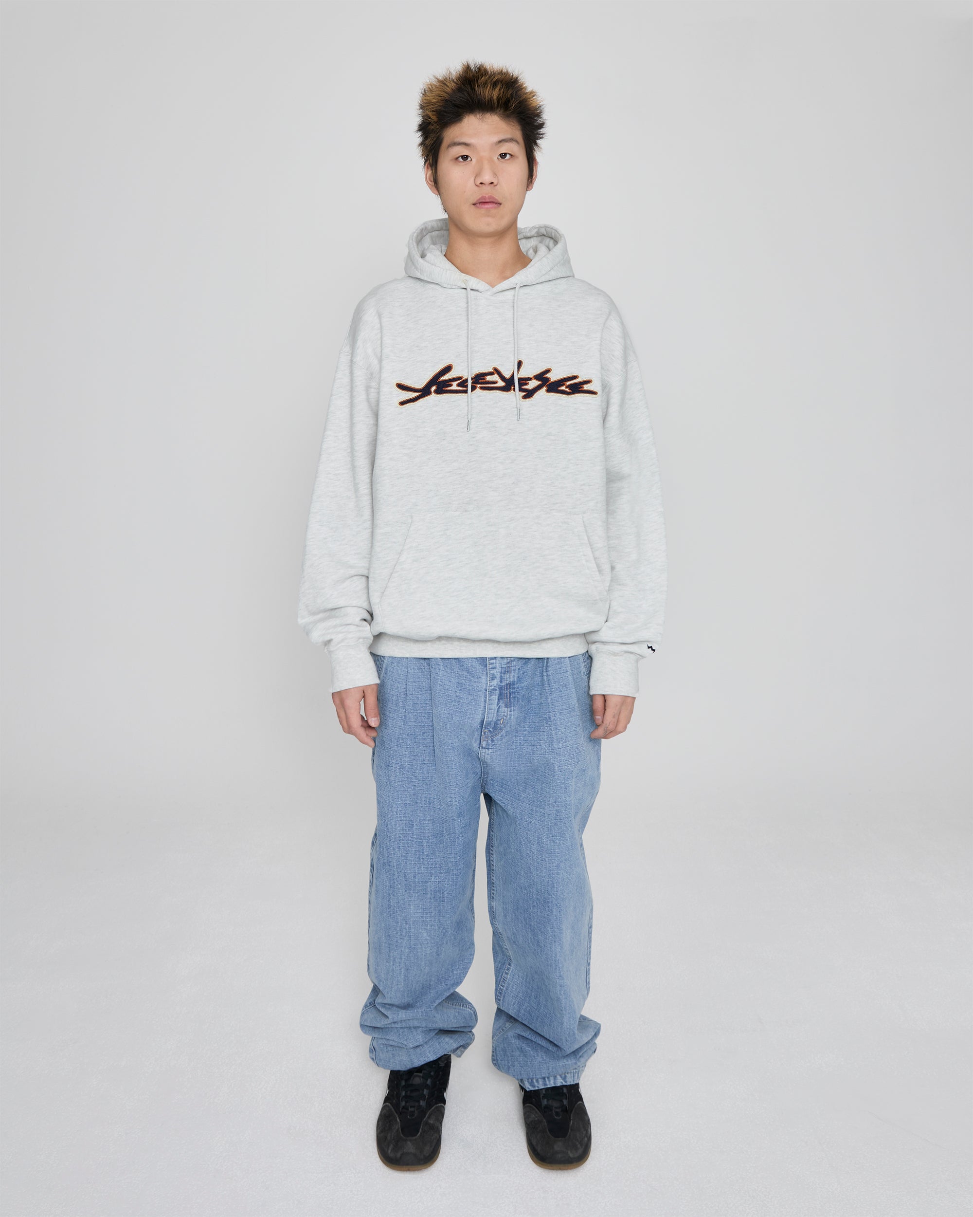 yeseyesee - Y.E.S Sign Logo Hoodie (Light Grey) product image 7 | TRAB K-Fashion Australia