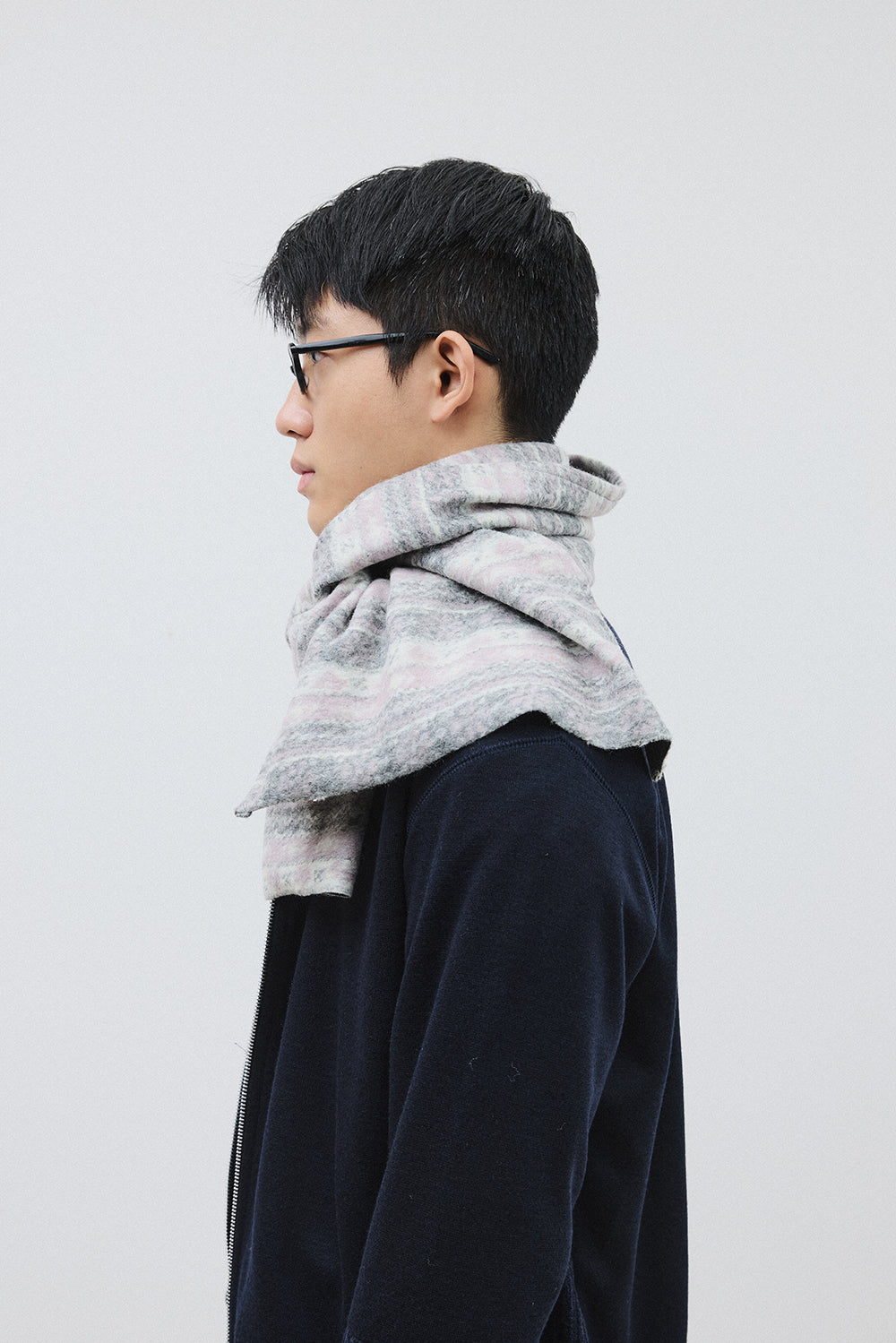 Hatchingroom - Heart Wool Muffler (Grey) product image 7 | TRAB K-Fashion Australia