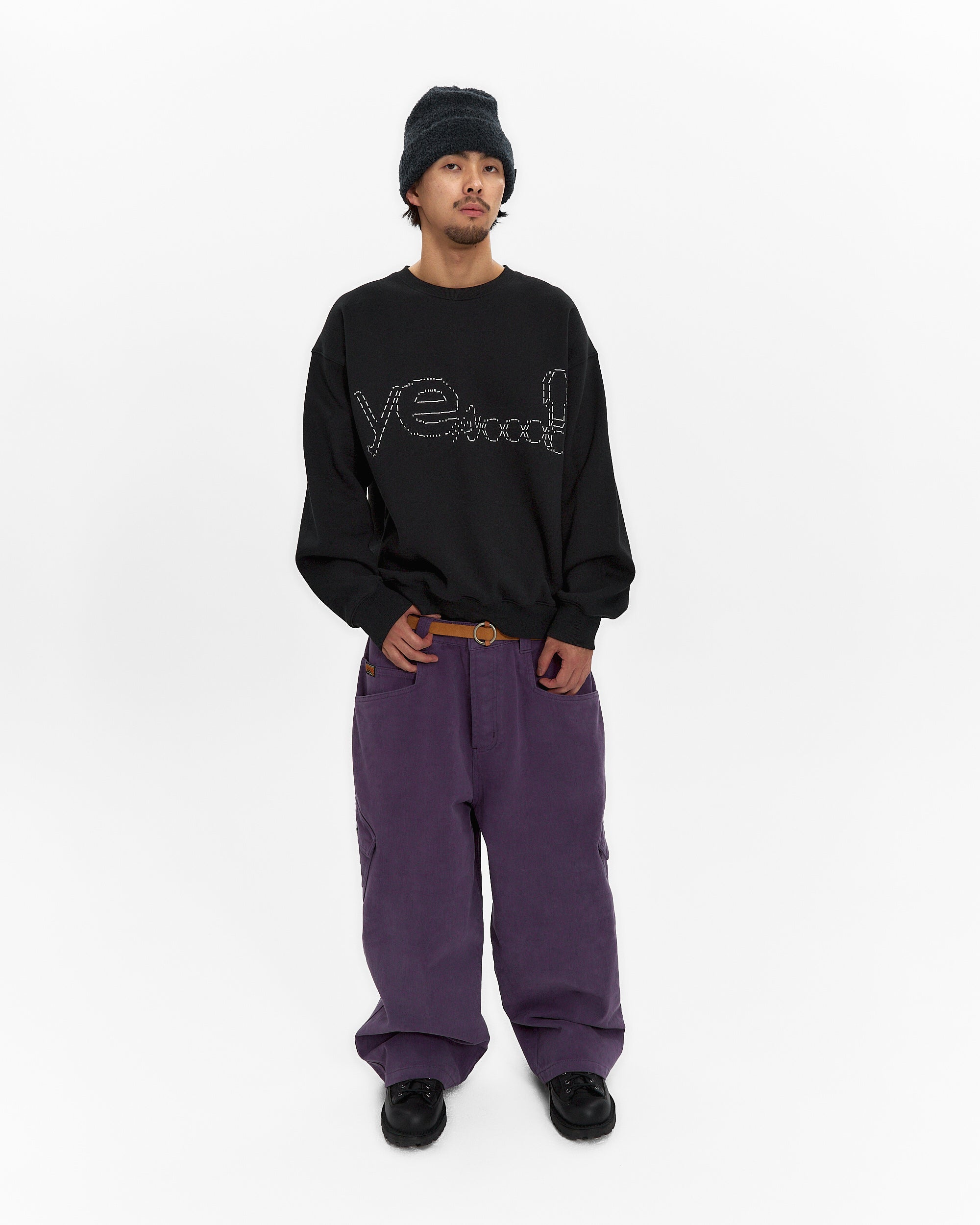 yeseyesee - Y.E.S Dotted Logo Sweatshirt (Black) product image 7 | TRAB K-Fashion Australia