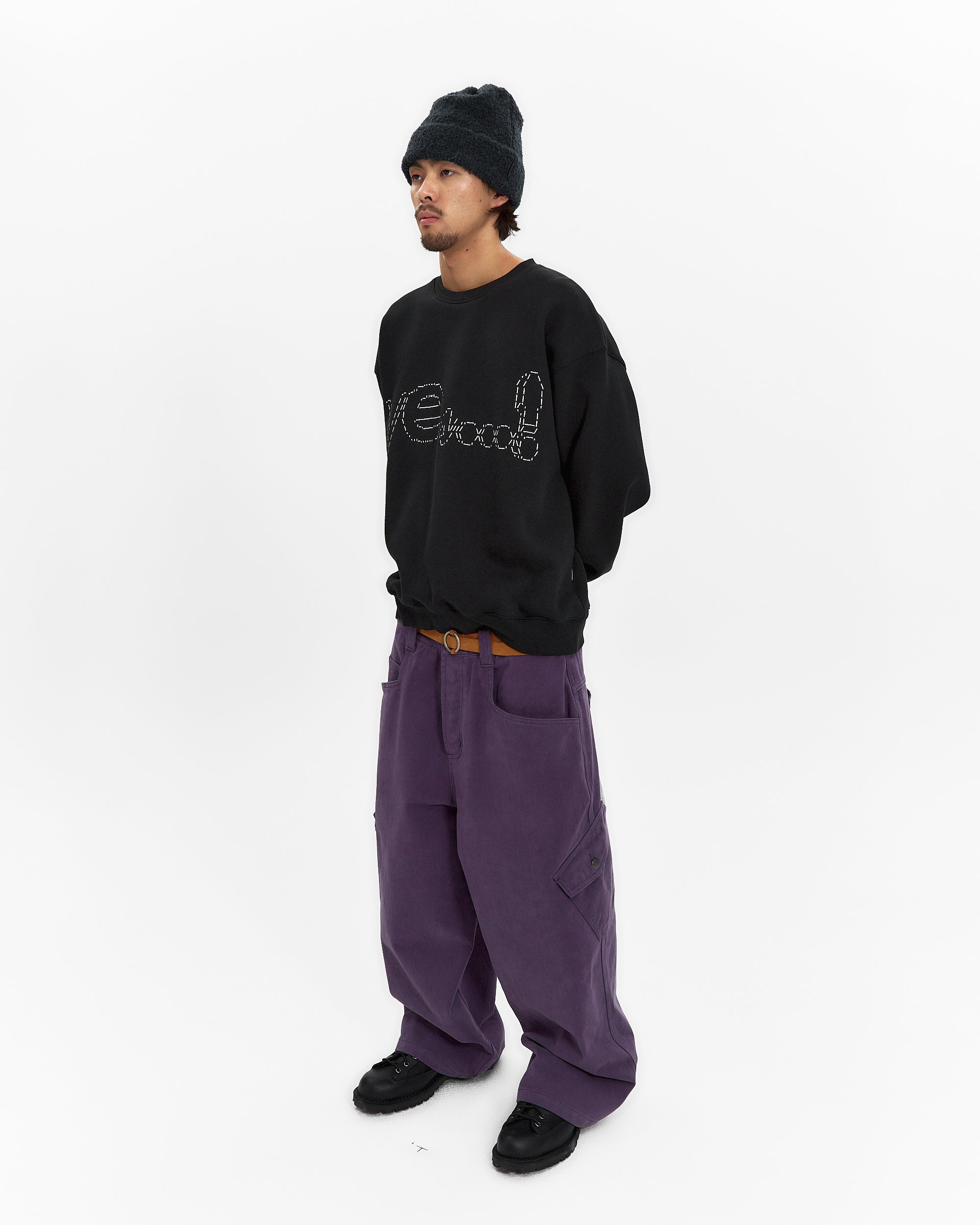 yeseyesee - Y.E.S Dotted Logo Sweatshirt (Black) product image 8 | TRAB K-Fashion Australia