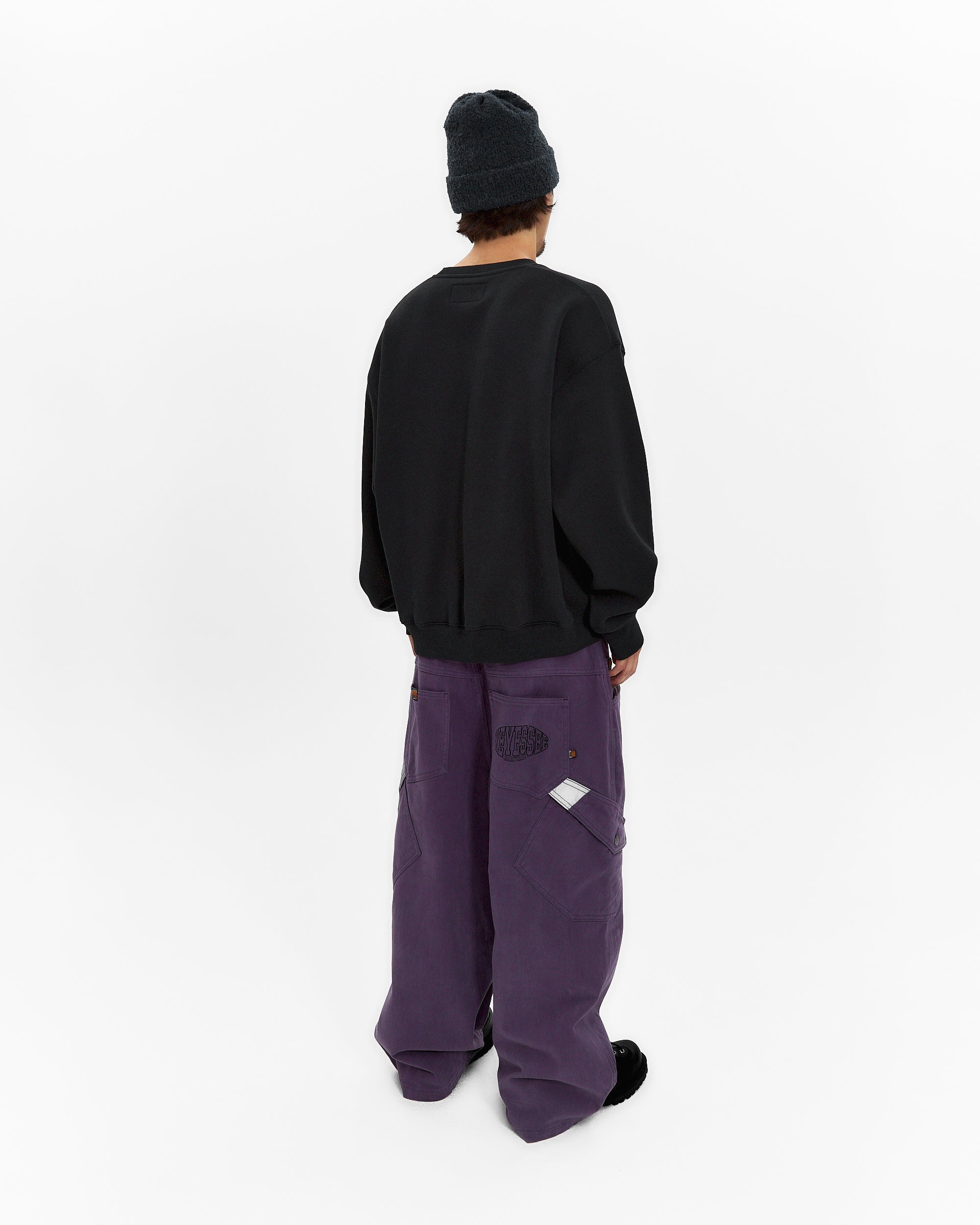 yeseyesee - Y.E.S Dotted Logo Sweatshirt (Black) product image 9 | TRAB K-Fashion Australia