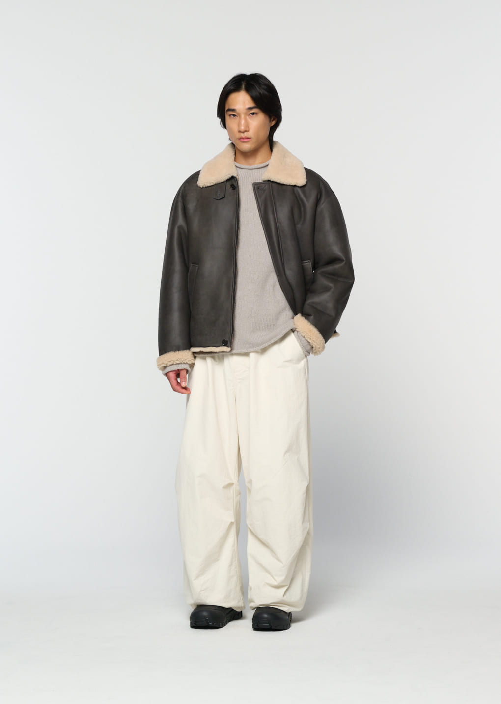 Amomento - [Pre-Order] lambskin shearling jumper (Khaki) product image 5 | TRAB K-Fashion Australia