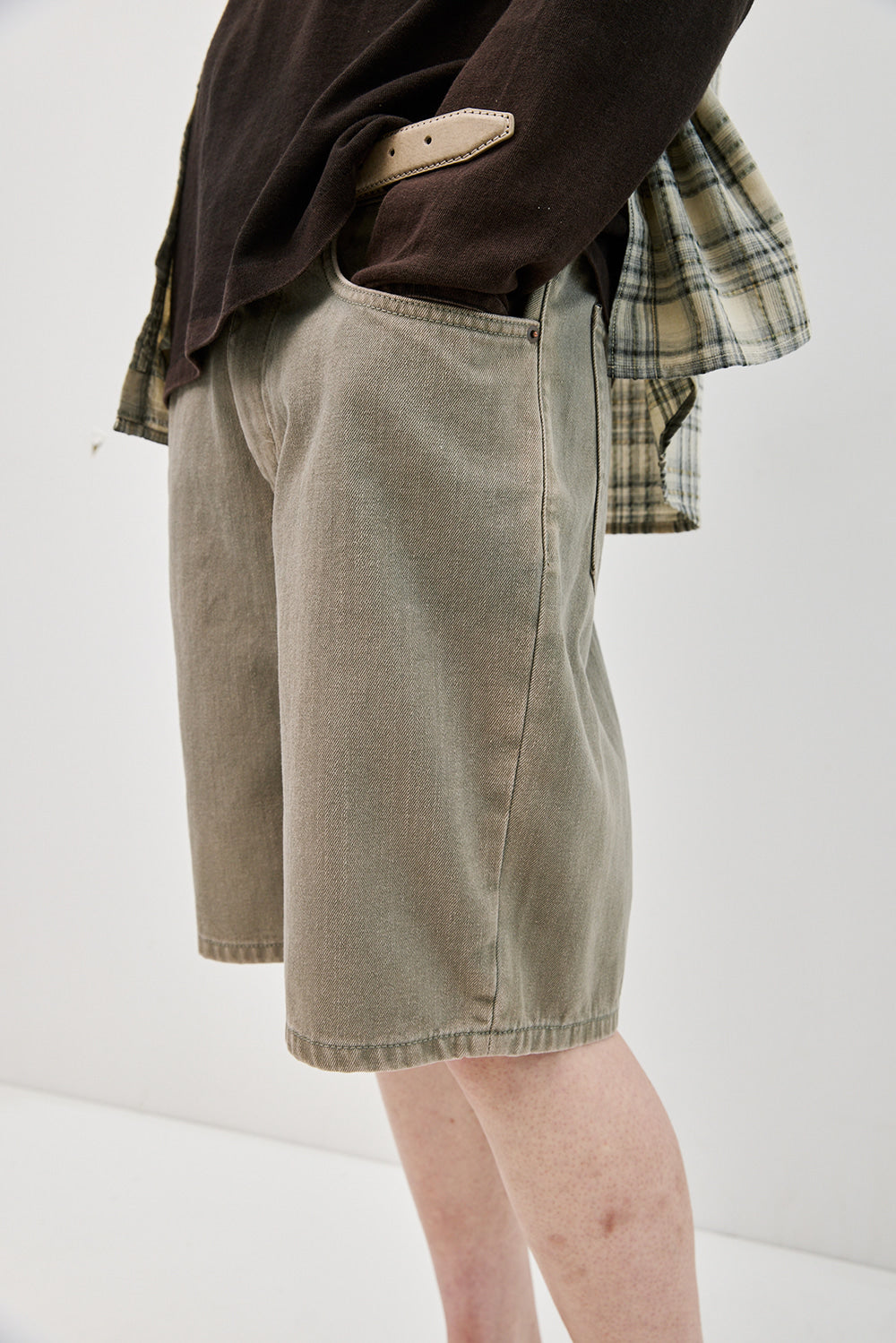 Hatchingroom - Bleached Shorts (Olive) product image 13 | TRAB K-Fashion Australia
