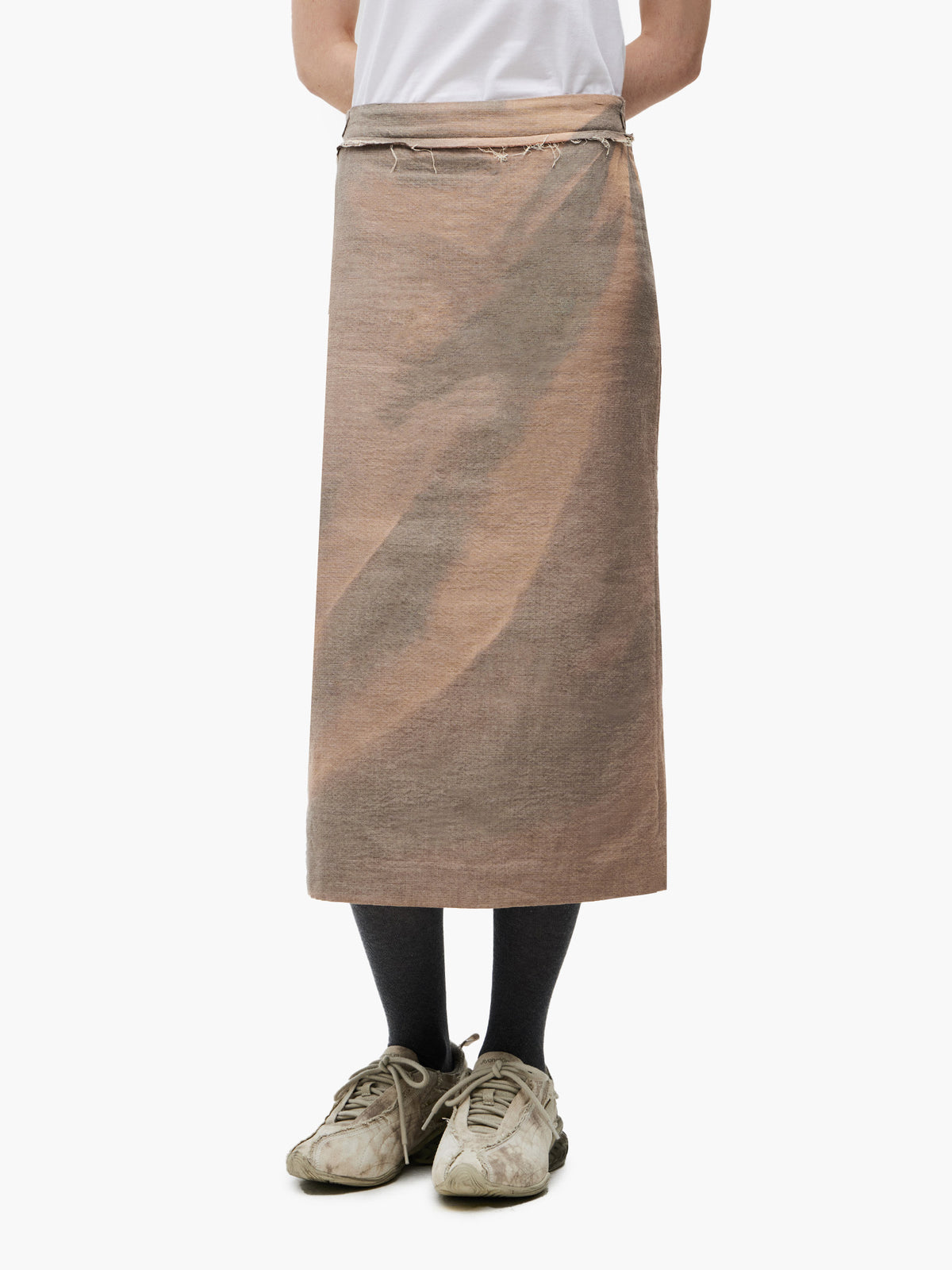 Jiyong Kim - Sun-Bleached Raw-Edge Skirt (Beige) product image 2 | TRAB K-Fashion Australia