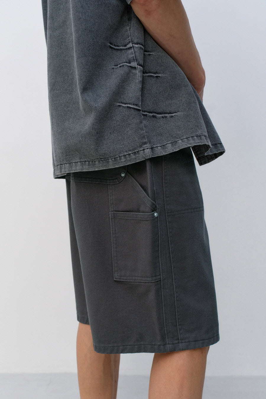 Insilence - Double Knee Shorts (Charcoal) product image 4 | TRAB K-Fashion Australia