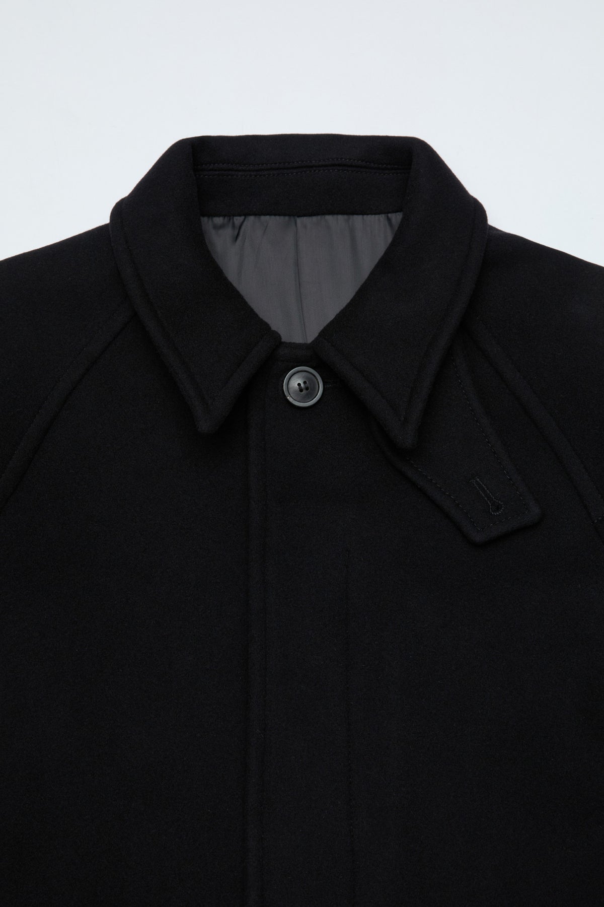 Coor - Belandi Cashmere-Blend Balmacaan Coat (Black) product image 6 | TRAB K-Fashion Australia