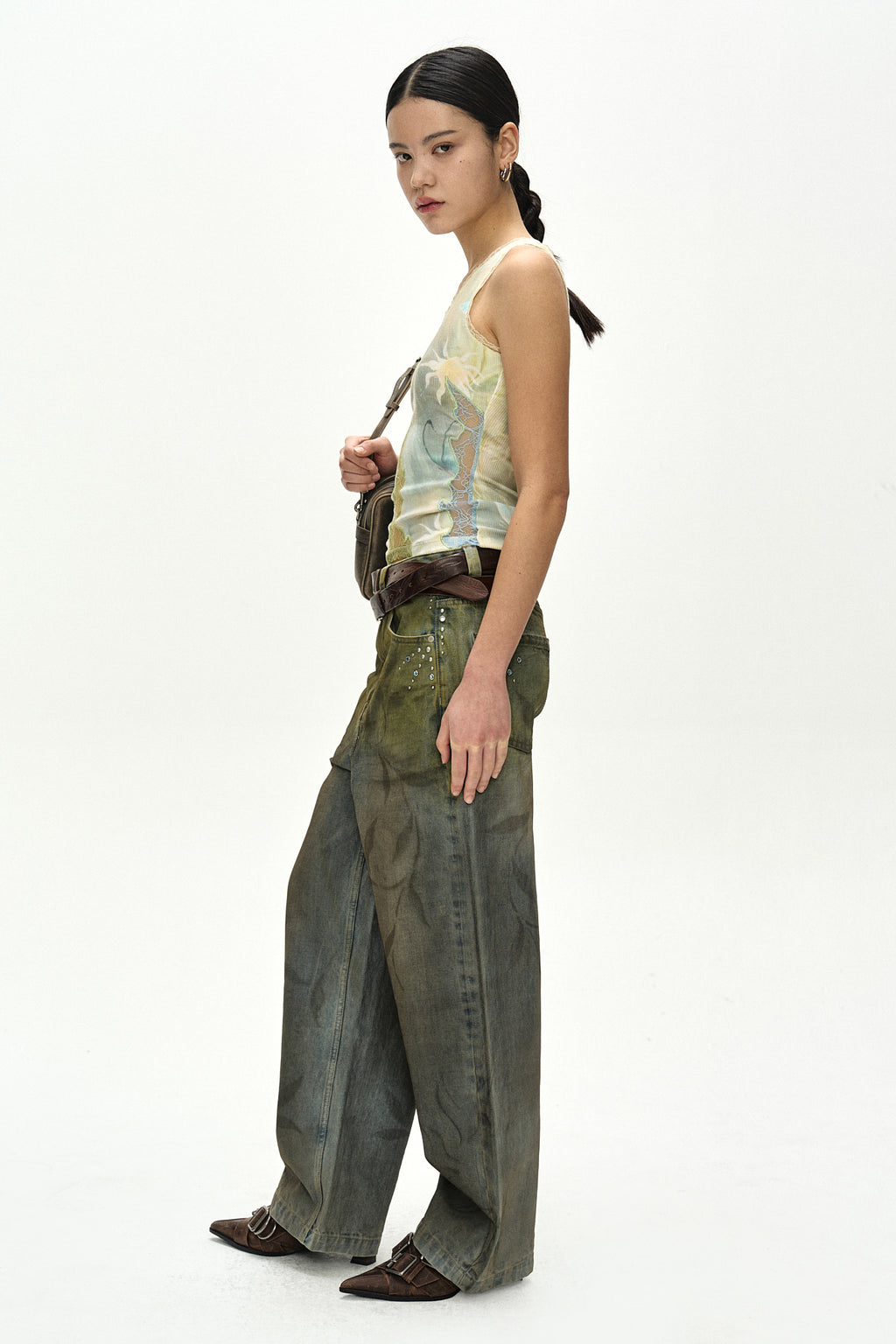 Andersson Bell - [Pre-Order – Ships August 7] Fish & Butterfly Lace Embroidered Tank Top (Multi) product image 3 | TRAB K-Fashion Australia