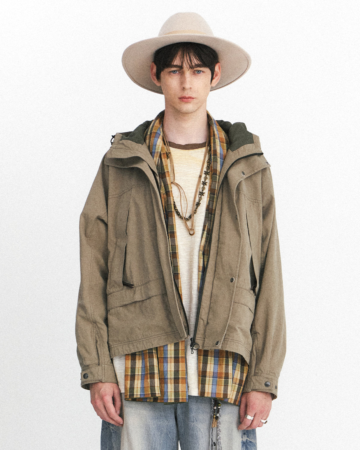 Eastlogue - Traveler Shield Parka (Sand) product image 2 | TRAB K-Fashion Australia