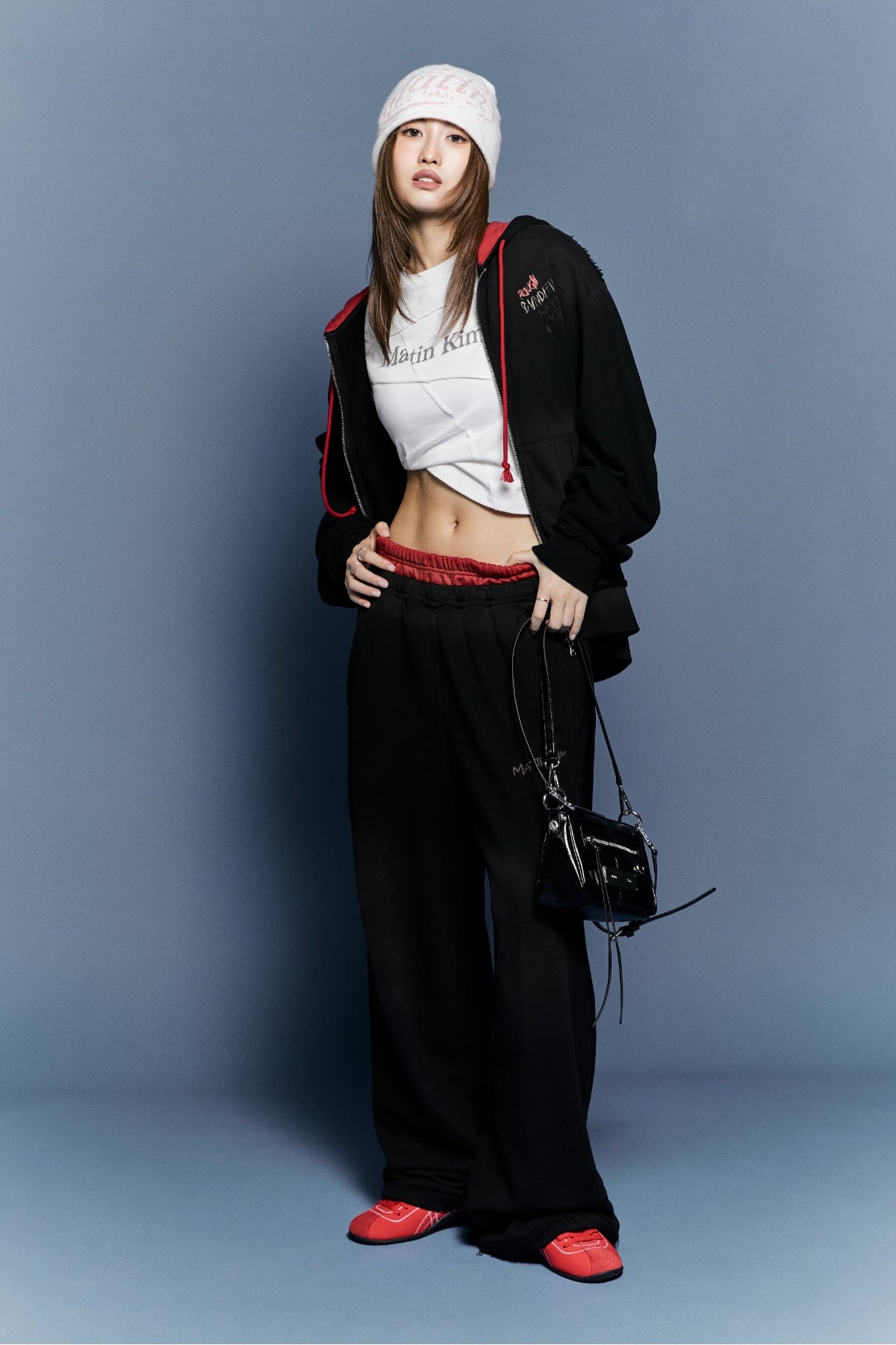 Matin Kim - Vintage Washed Color Contrast Sweatpants (Black) product image 1 | TRAB K-Fashion Australia