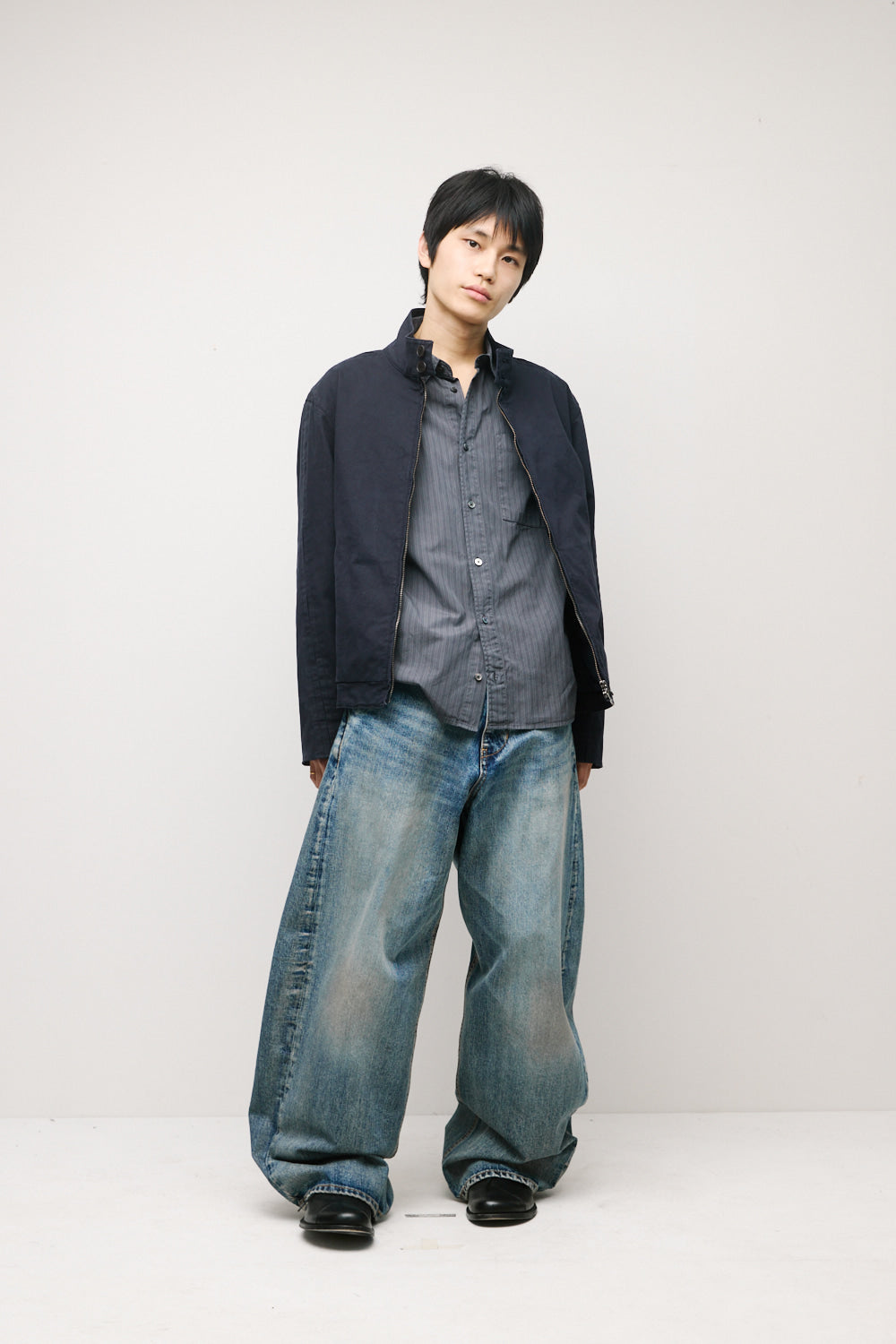 Hatchingroom - Wide Curve Jeans (Faded Blue) product image 17 | TRAB K-Fashion Australia