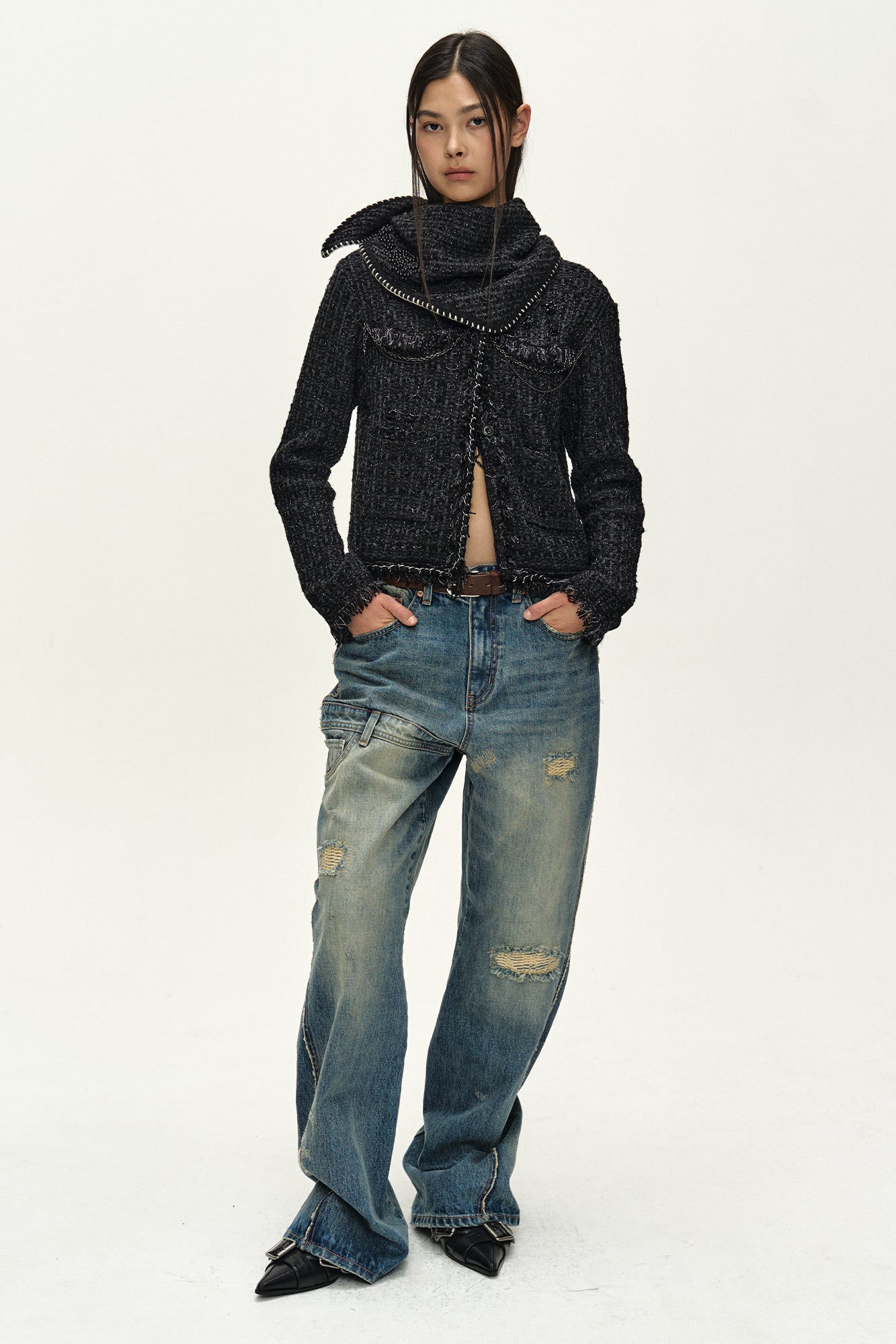Andersson Bell - [Pre-Order – Ships August 3] Raw Chain-Edge Tweed Jacket (black) (Black) product image 5 | TRAB K-Fashion Australia
