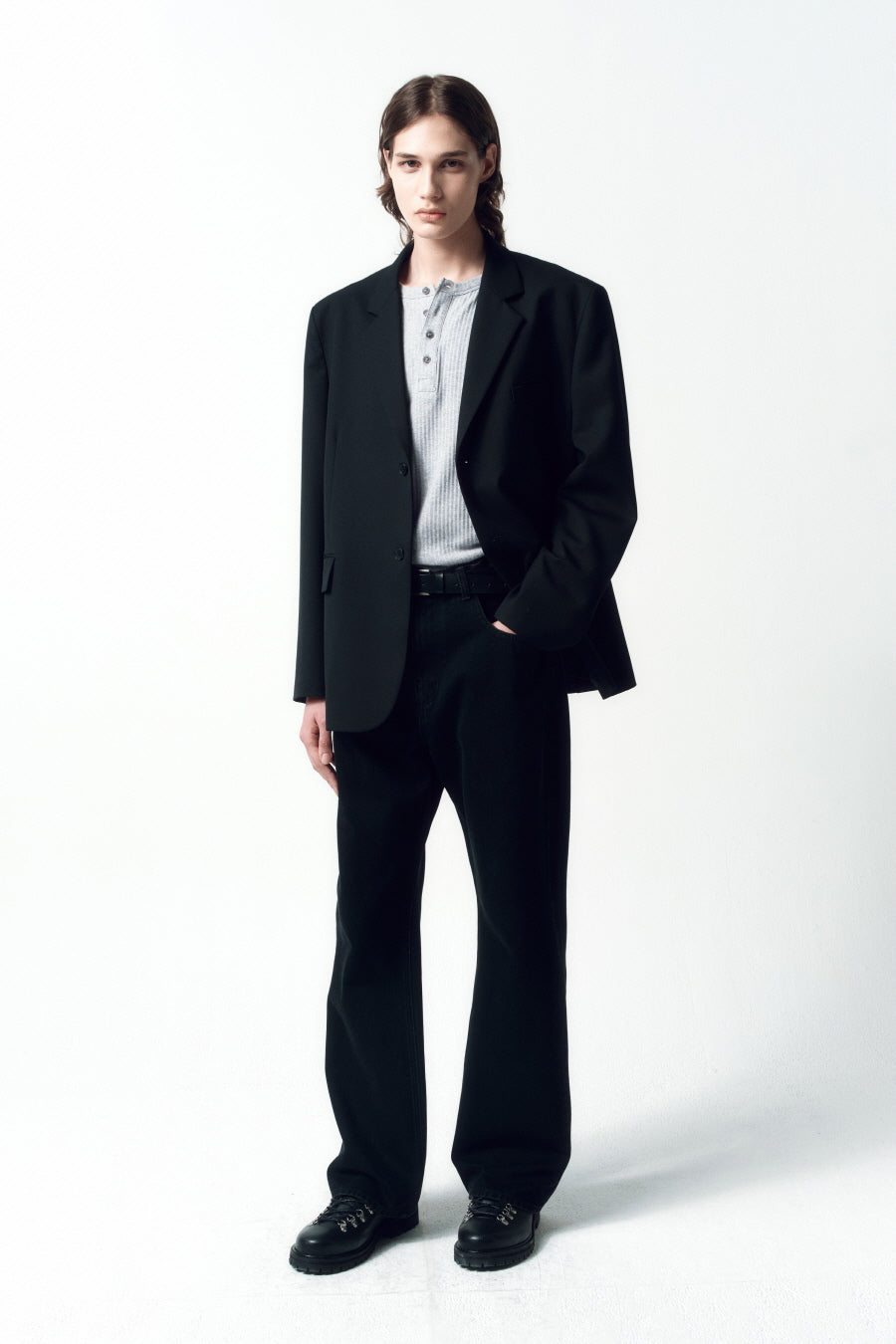 Insilence - Oversize Wool Blazer (Black) product image 1 | TRAB K-Fashion Australia