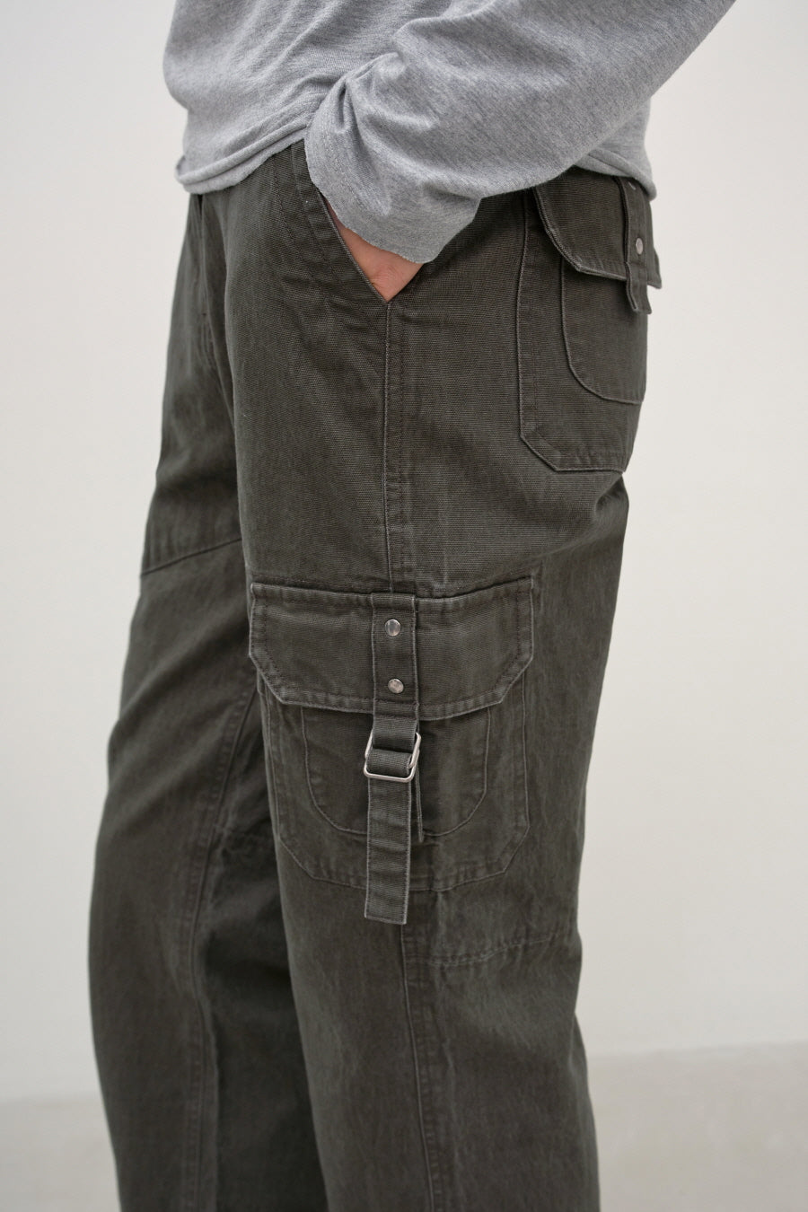 Insilence - Vintage Cotton Cargo Pants (Washed Khaki) product image 3 | TRAB K-Fashion Australia