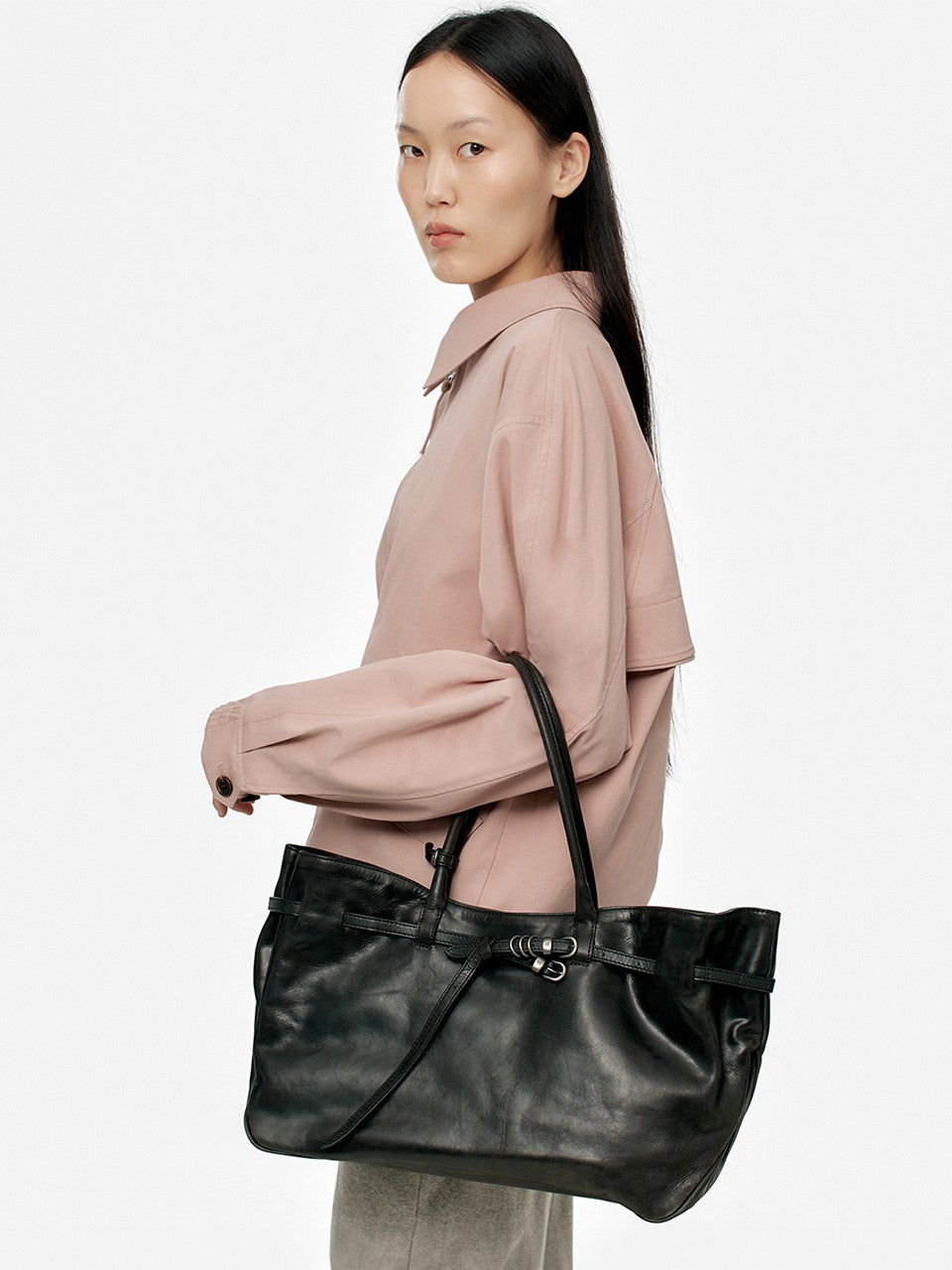 Marge Sherwood - Grandma Used Bag Large (Black Pull-Up) product image 2 | TRAB K-Fashion Australia