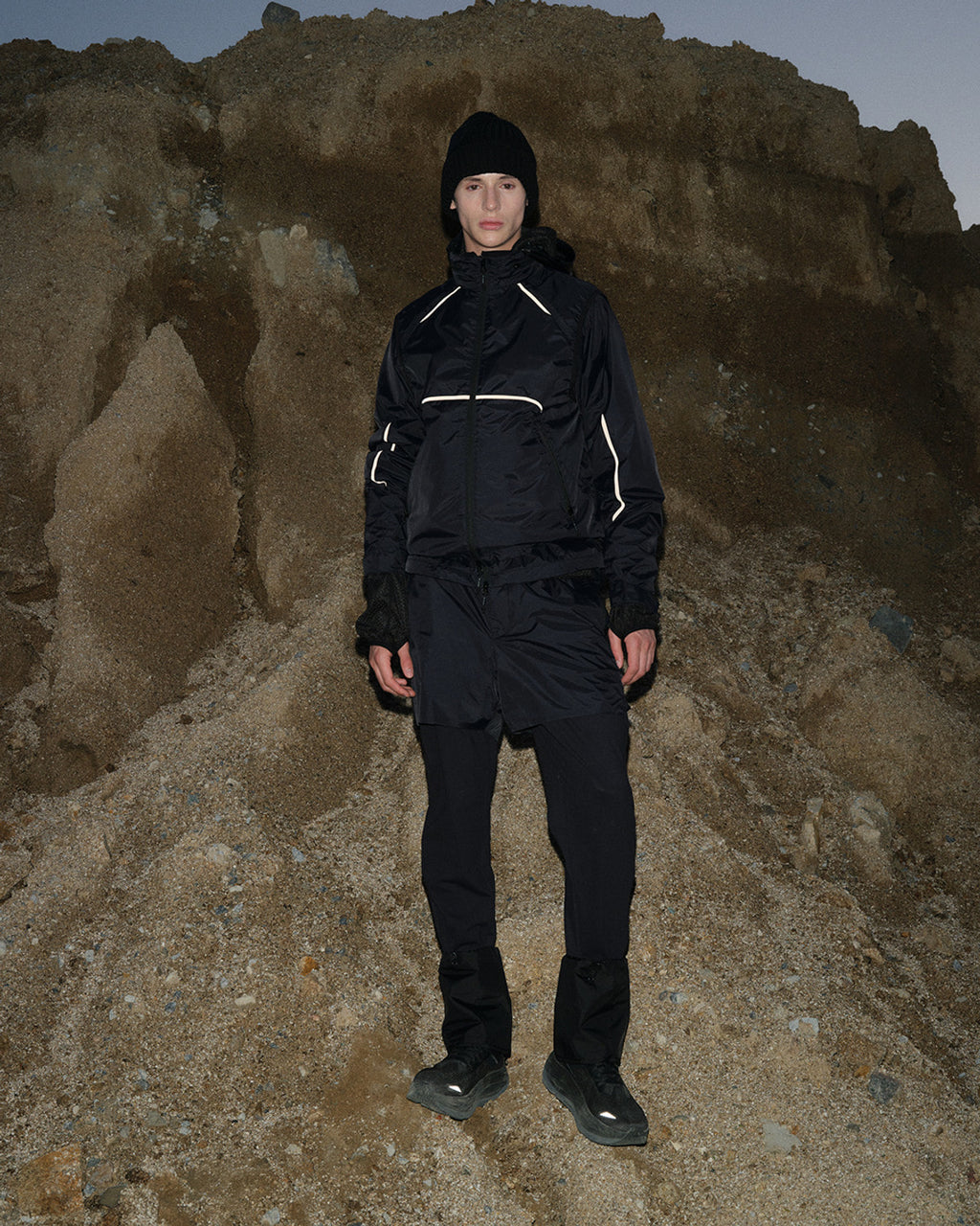 Eastlogue - Serpentine Airy Jacket (Black) product image 1 | TRAB K-Fashion Australia