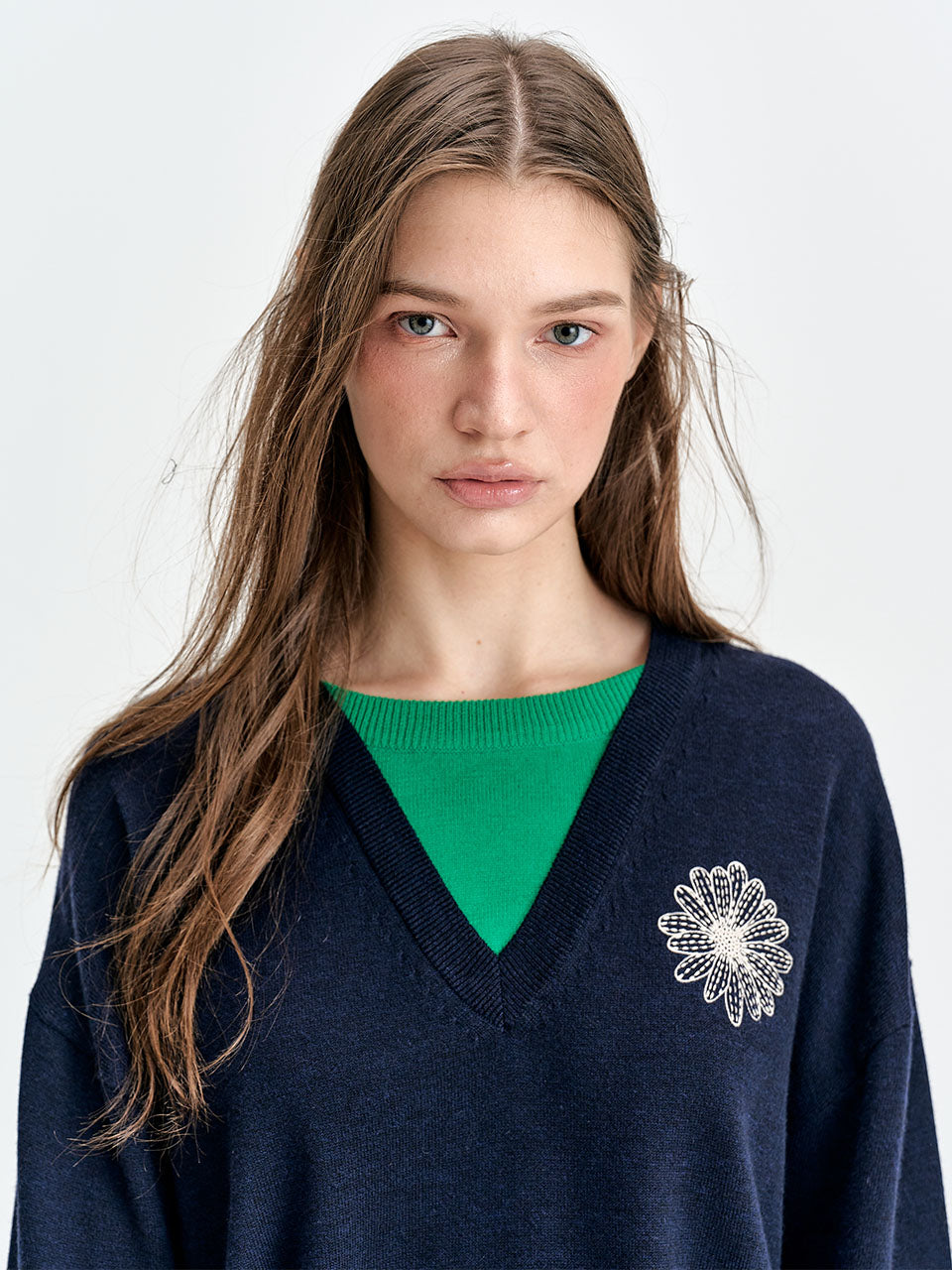 Mardi Mercredi - Wool Blend V Neck Layered Flower (Navy Cream) product image 1 | TRAB K-Fashion Australia