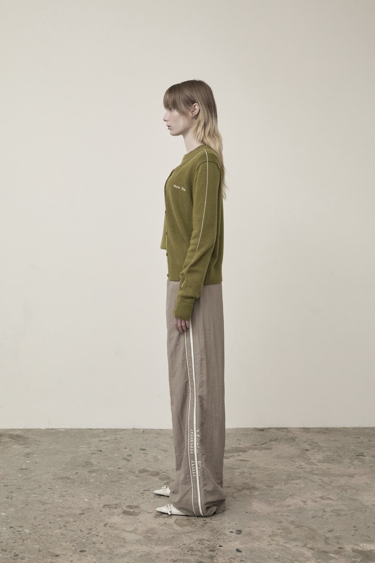 Matin Kim - Cashmere Blended Round Knit Cardigan (Olive) product image 9 | TRAB K-Fashion Australia