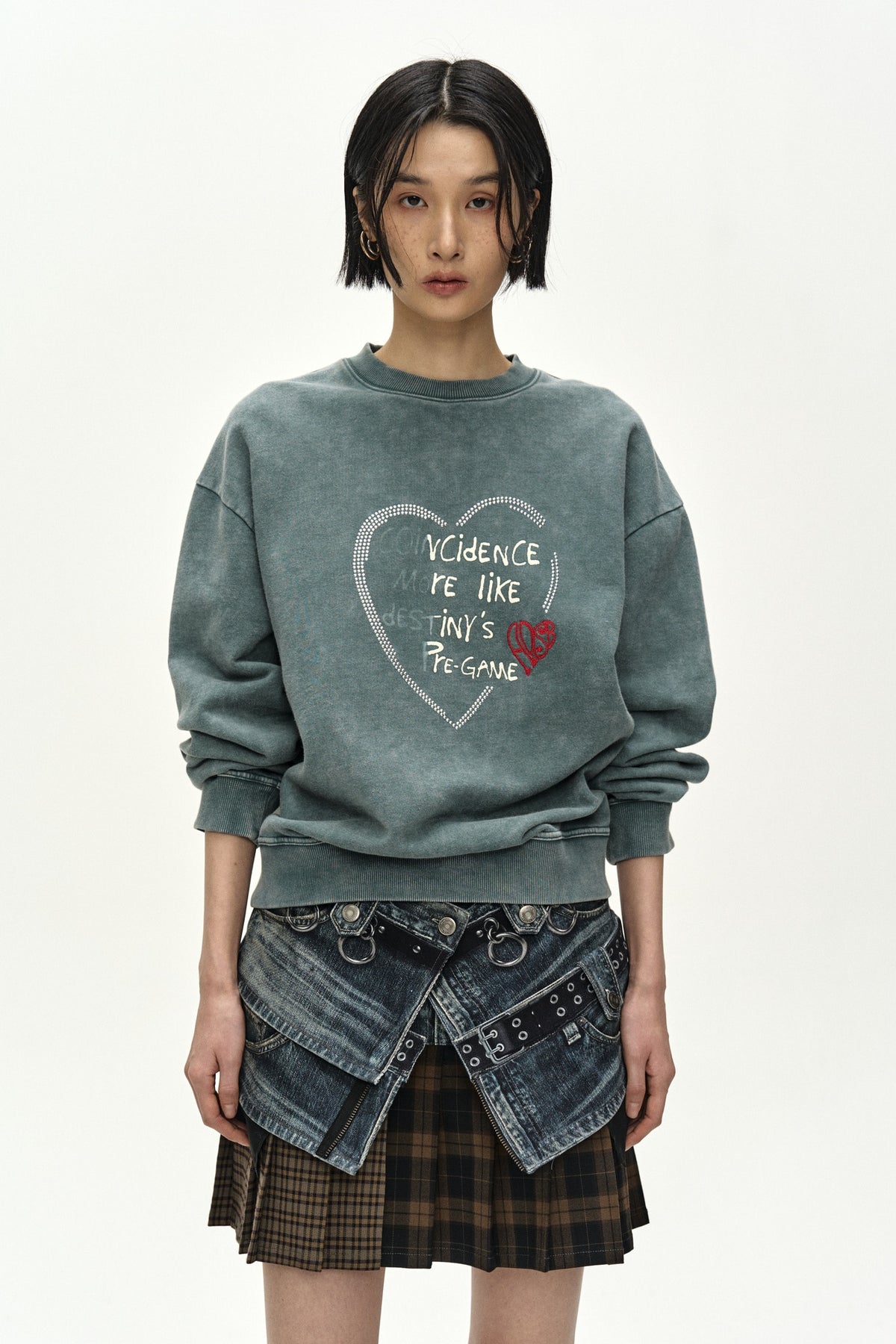 Andersson Bell - (essential) Unisex Heart Fix Sweatshirt (Green) product image 5 | TRAB K-Fashion Australia