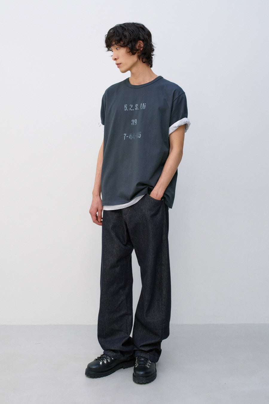 Insilence - Stencil Graphic T-shirt (Charcoal) product image 3 | TRAB K-Fashion Australia