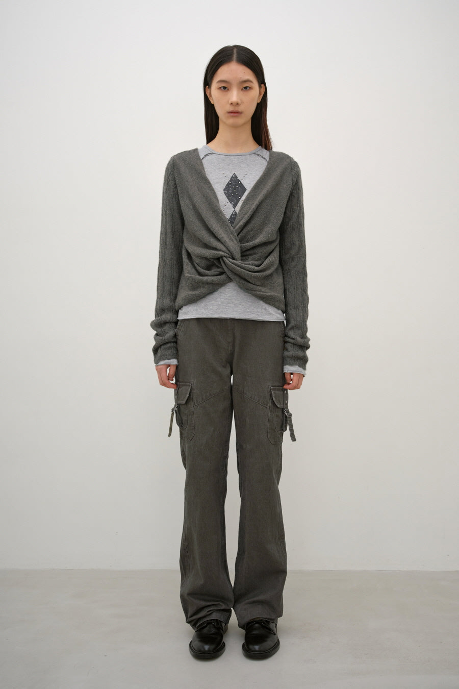 Insilence - Twist Two-Way Pullover (Ash Khaki) product image 3 | TRAB K-Fashion Australia