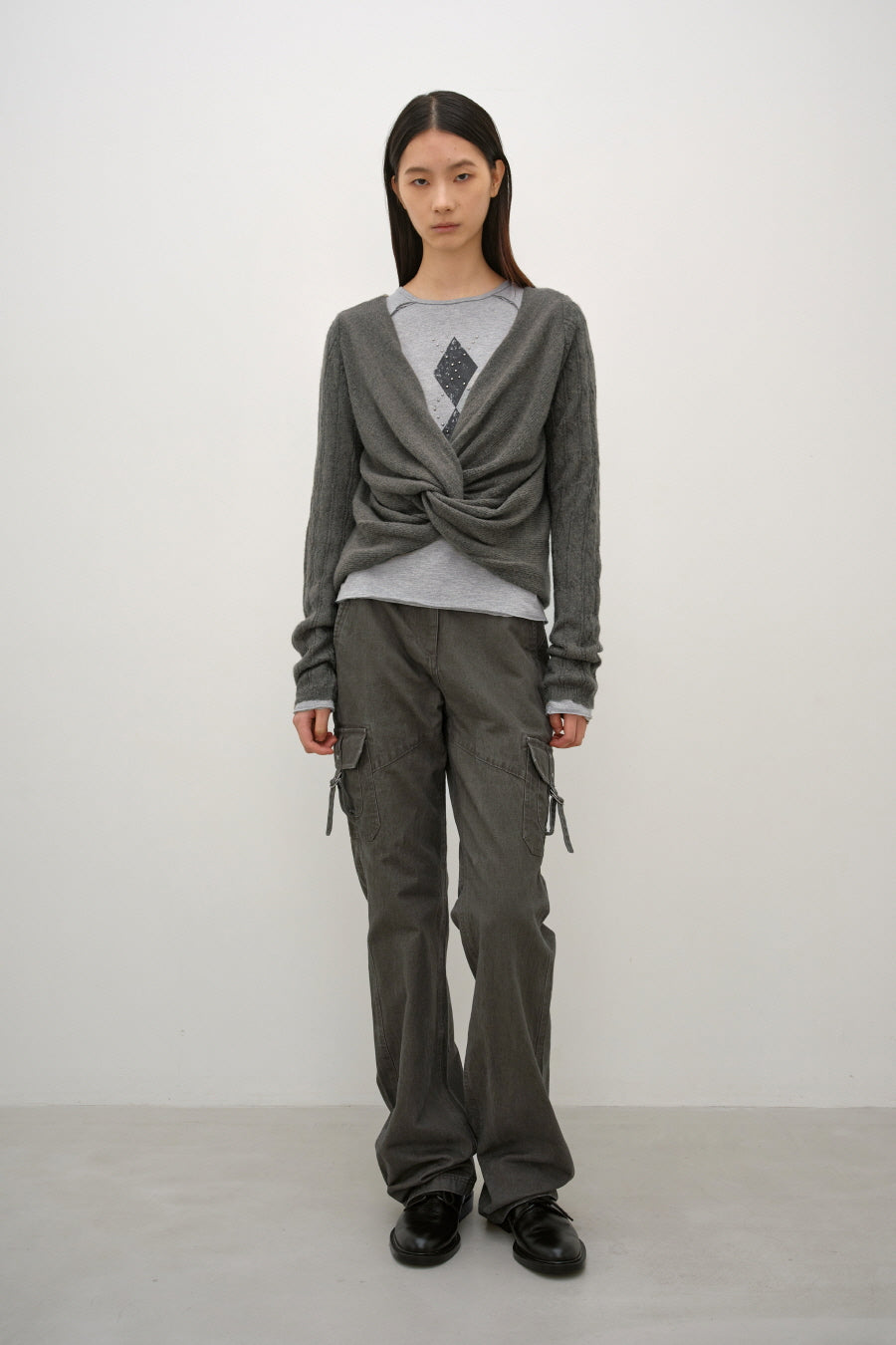 Insilence - Twist Two-Way Pullover (Ash Khaki) product image 6 | TRAB K-Fashion Australia