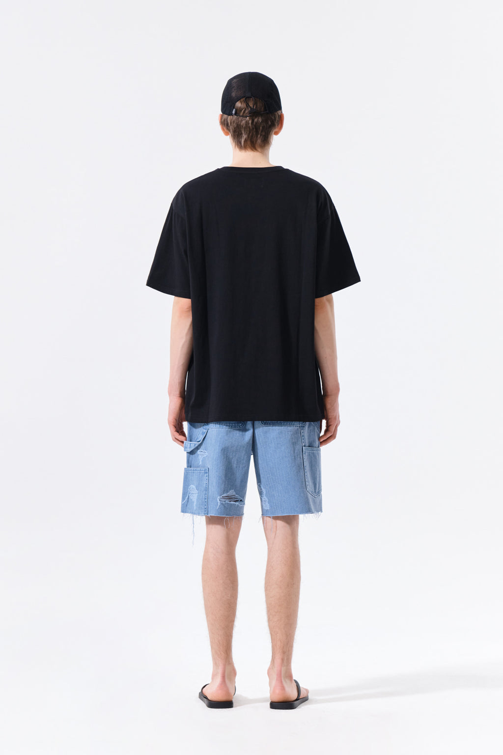 Matin Kim - Applique Felt Logo Top (Strong Black) product image 7 | TRAB K-Fashion Australia