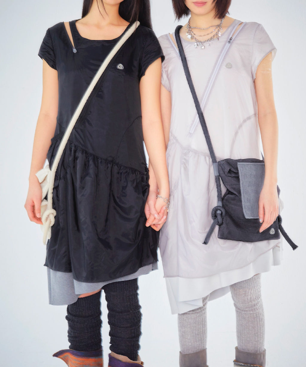 Coyseio - Puff Shirring One Piece (Black) product image 1 | TRAB K-Fashion Australia
