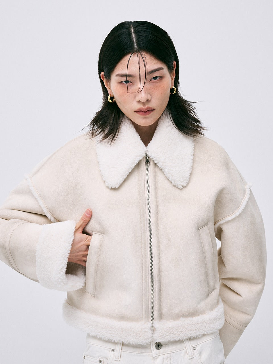 Mardi Mercredi - Shearling Cropped Mustang Jacket (Ivory) product image 1 | TRAB K-Fashion Australia