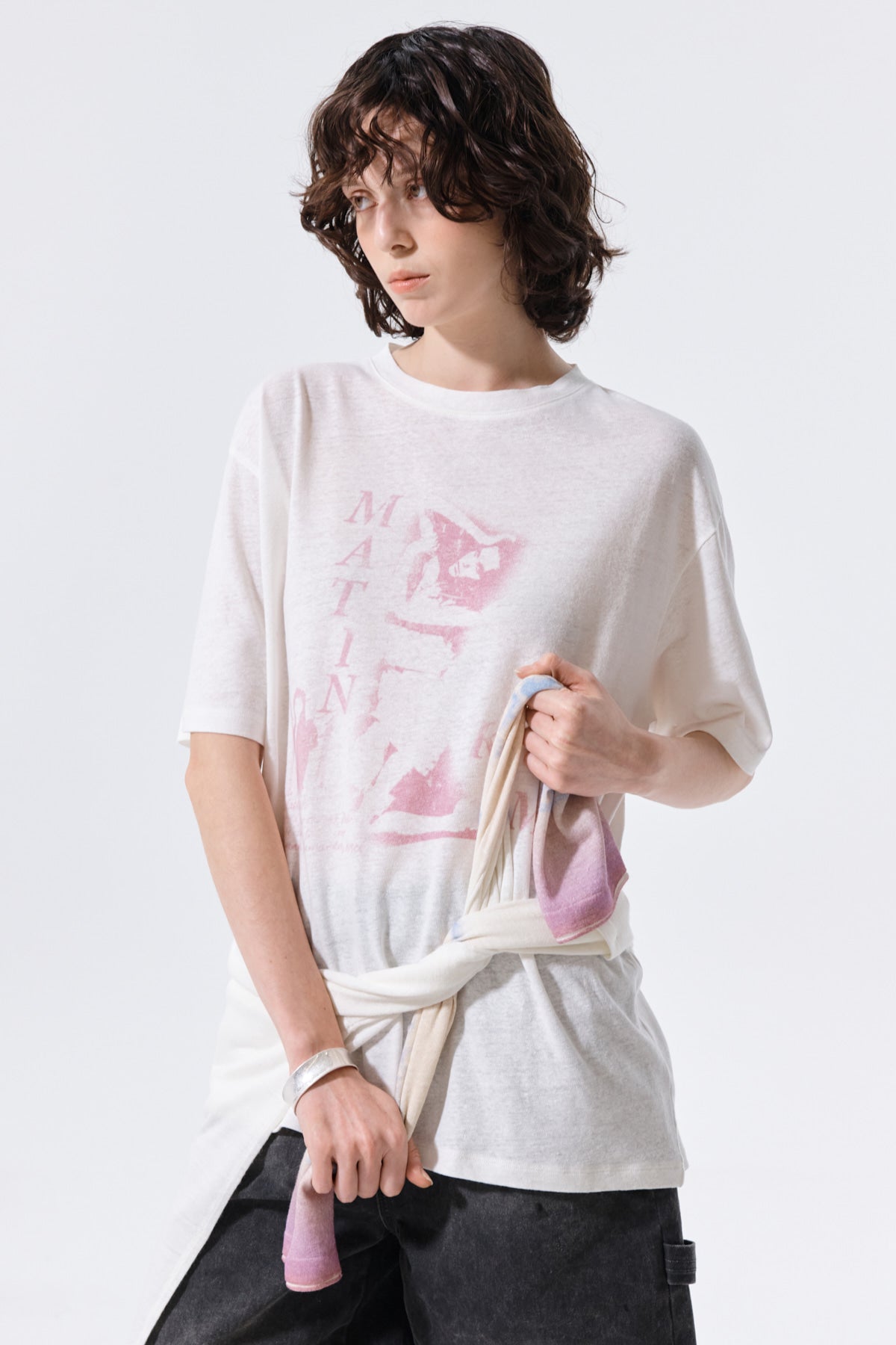 Matin Kim - Portrait Graffiti Logo Top (White) product image 11 | TRAB K-Fashion Australia