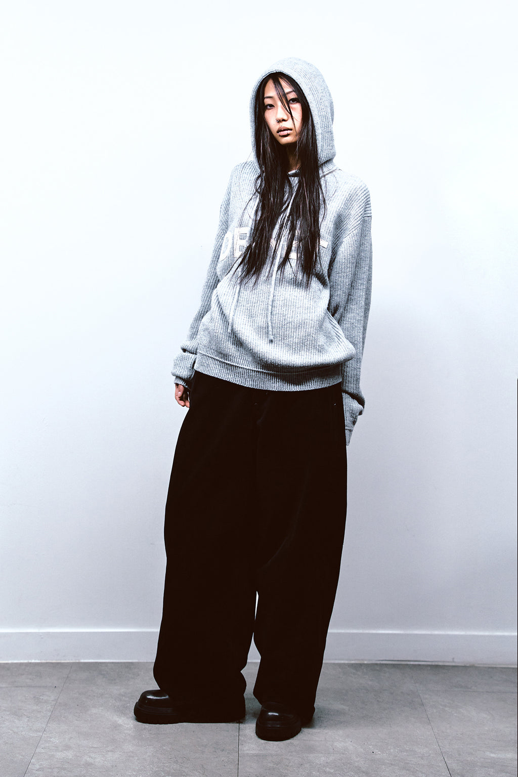 Deinet - Basic Logo Knit Hoodie (Melange Grey) product image 5 | TRAB K-Fashion Australia