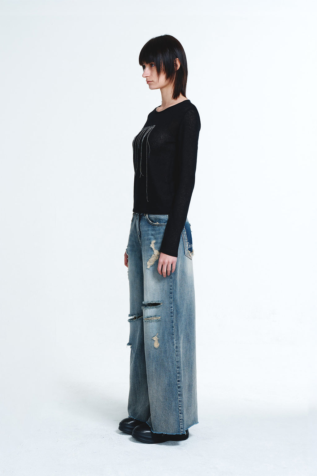 Deinet - Destroyed Denim (Blue) product image 2 | TRAB K-Fashion Australia